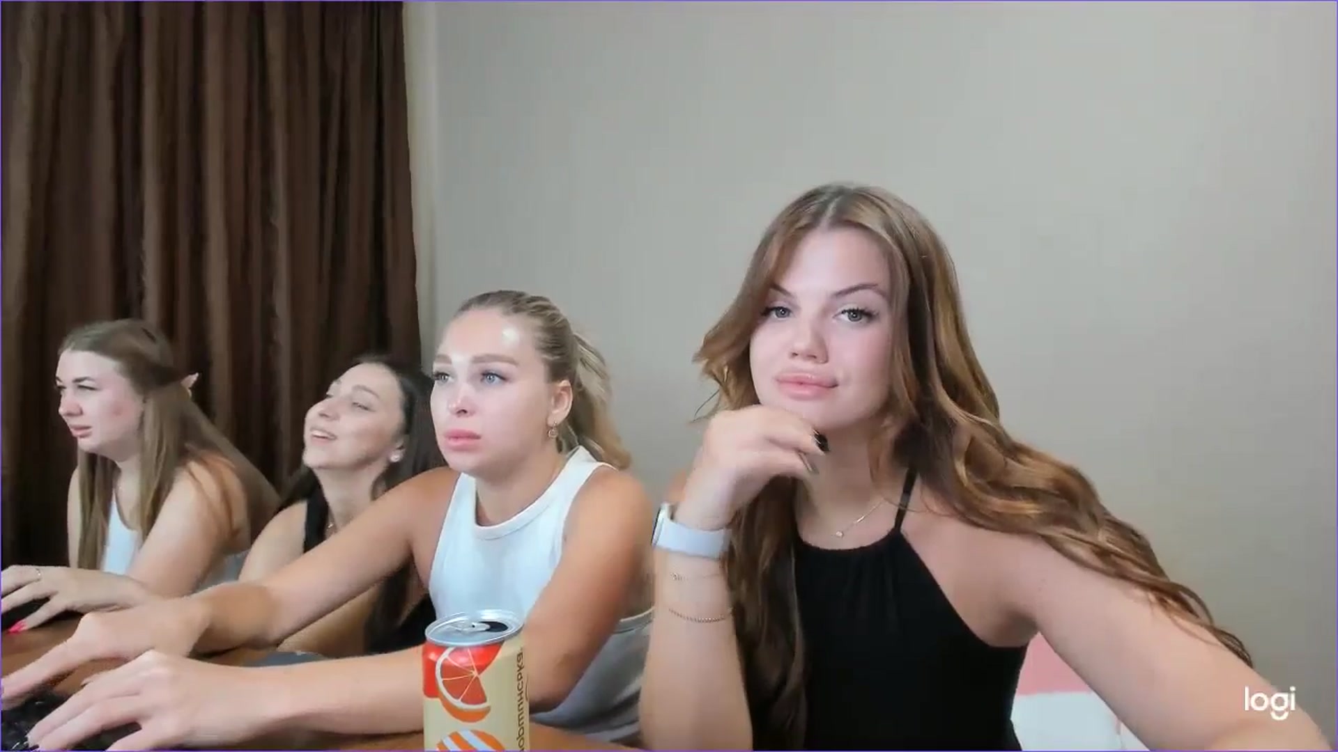 Gallery image thumbnail from StefaniNell's myfreecams stream on, 07/13/2024, 07:51 image 3 of 20