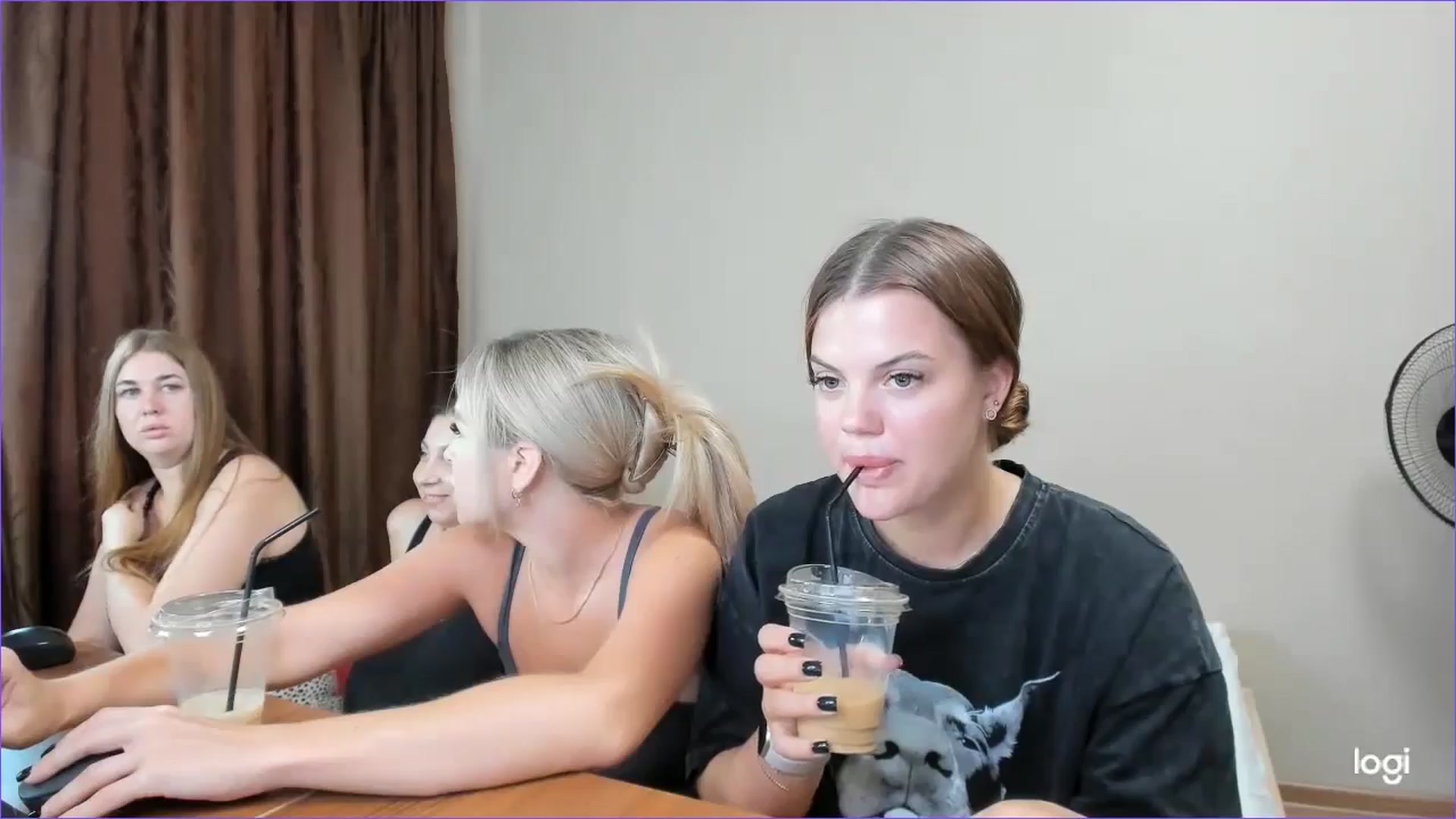 Gallery image thumbnail from StefaniNell's myfreecams stream on, 07/16/2024, 10:49 image 12 of 20