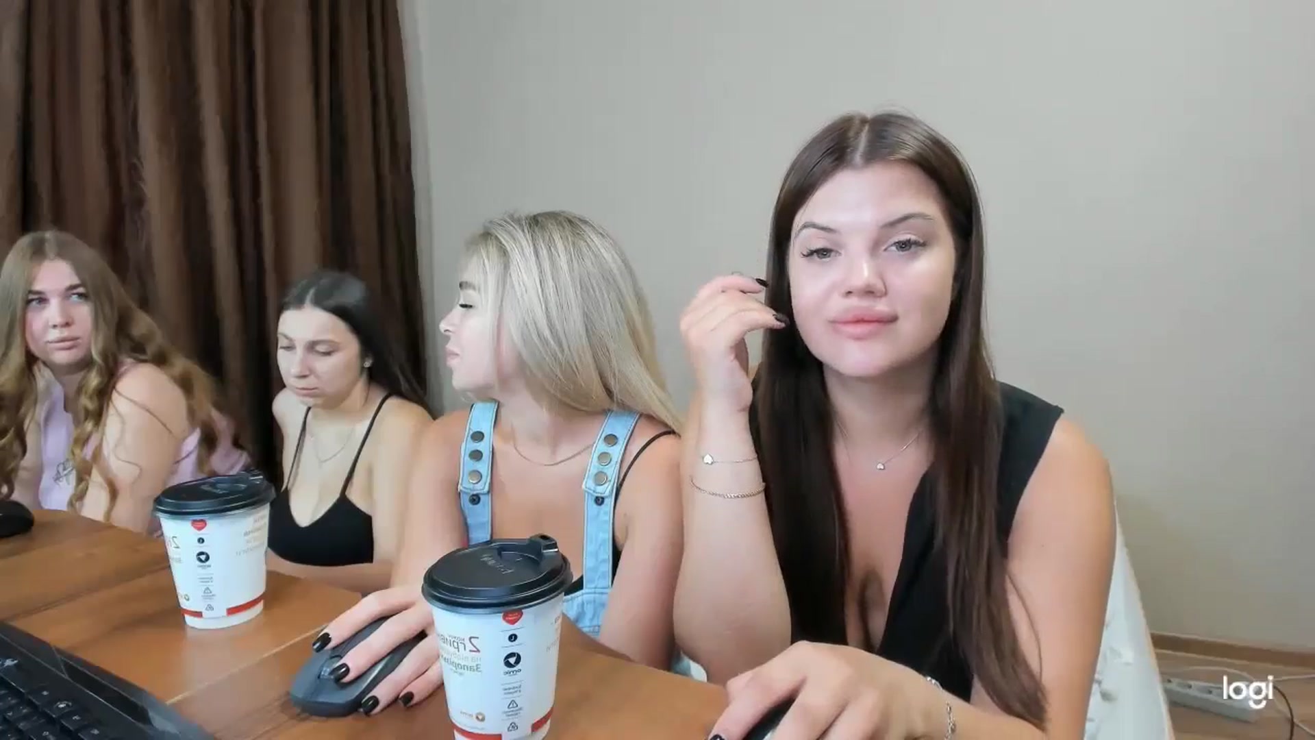 Gallery image thumbnail from StefaniNell's myfreecams stream on, 07/21/2024, 07:01 image 2 of 20