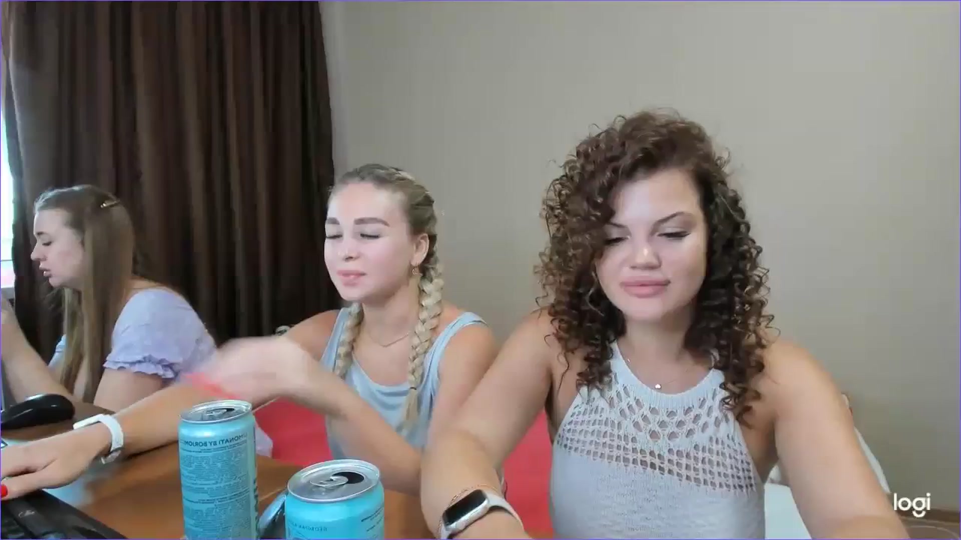 Gallery image thumbnail from StefaniNell's myfreecams stream on, 07/25/2024, 07:07 image 4 of 20