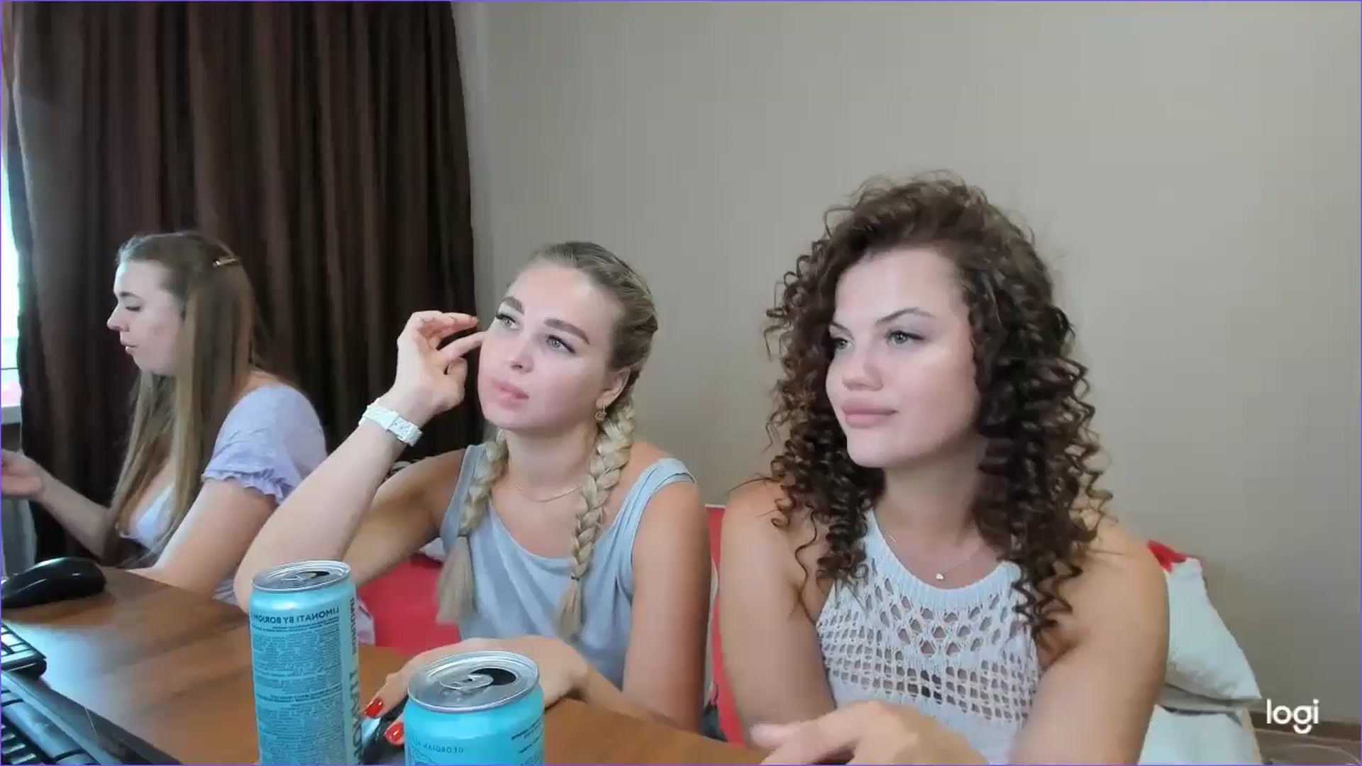 Gallery image thumbnail from StefaniNell's myfreecams stream on, 07/25/2024, 07:07 image 3 of 20