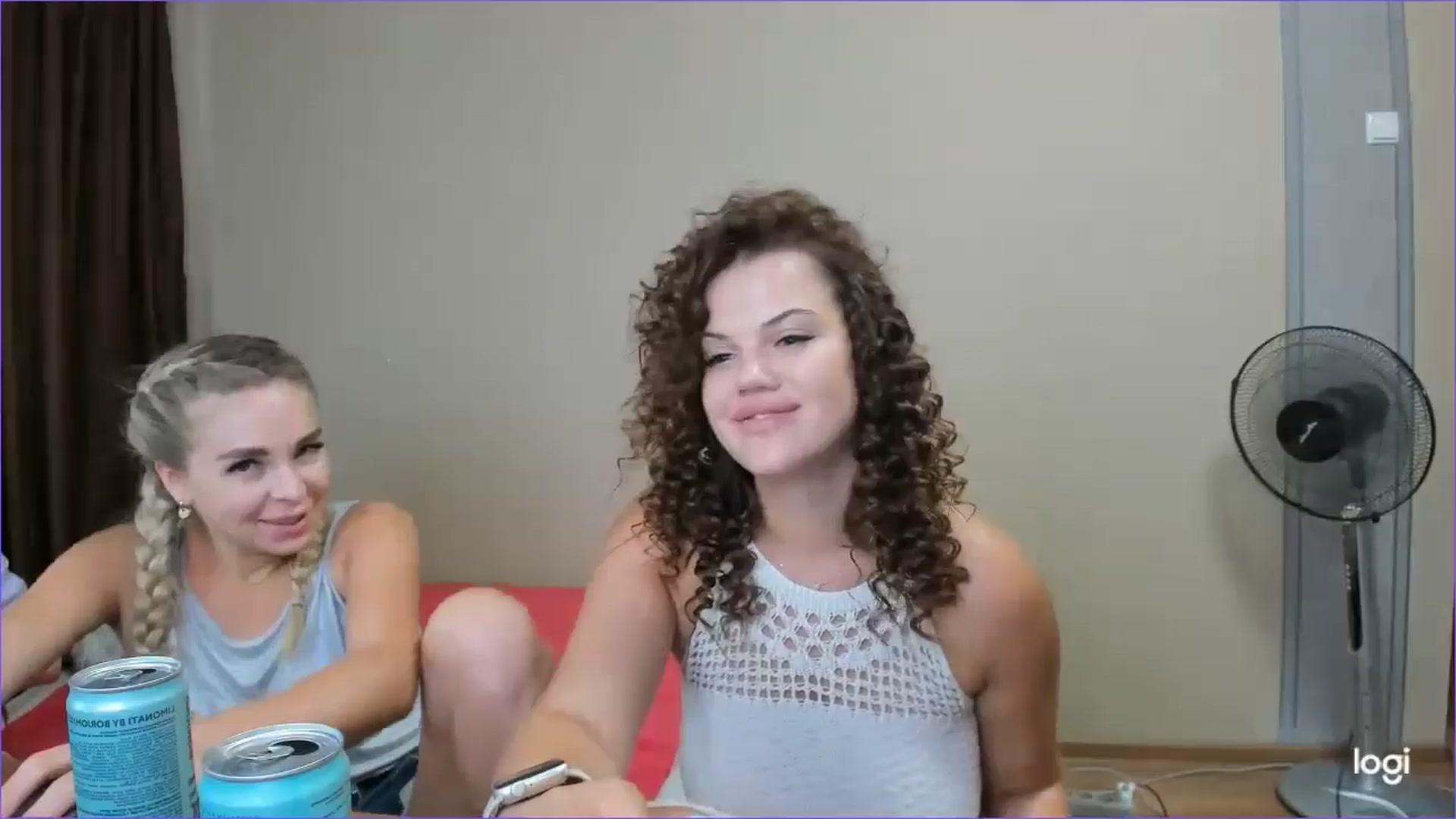Gallery image thumbnail from StefaniNell's myfreecams stream on, 07/25/2024, 08:06 image 18 of 20
