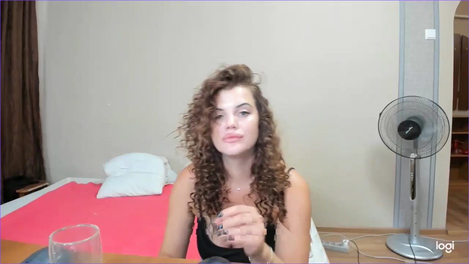 Gallery image thumbnail from StefaniNell's myfreecams stream on, 07/27/2024, 12:32 image 12 of 20