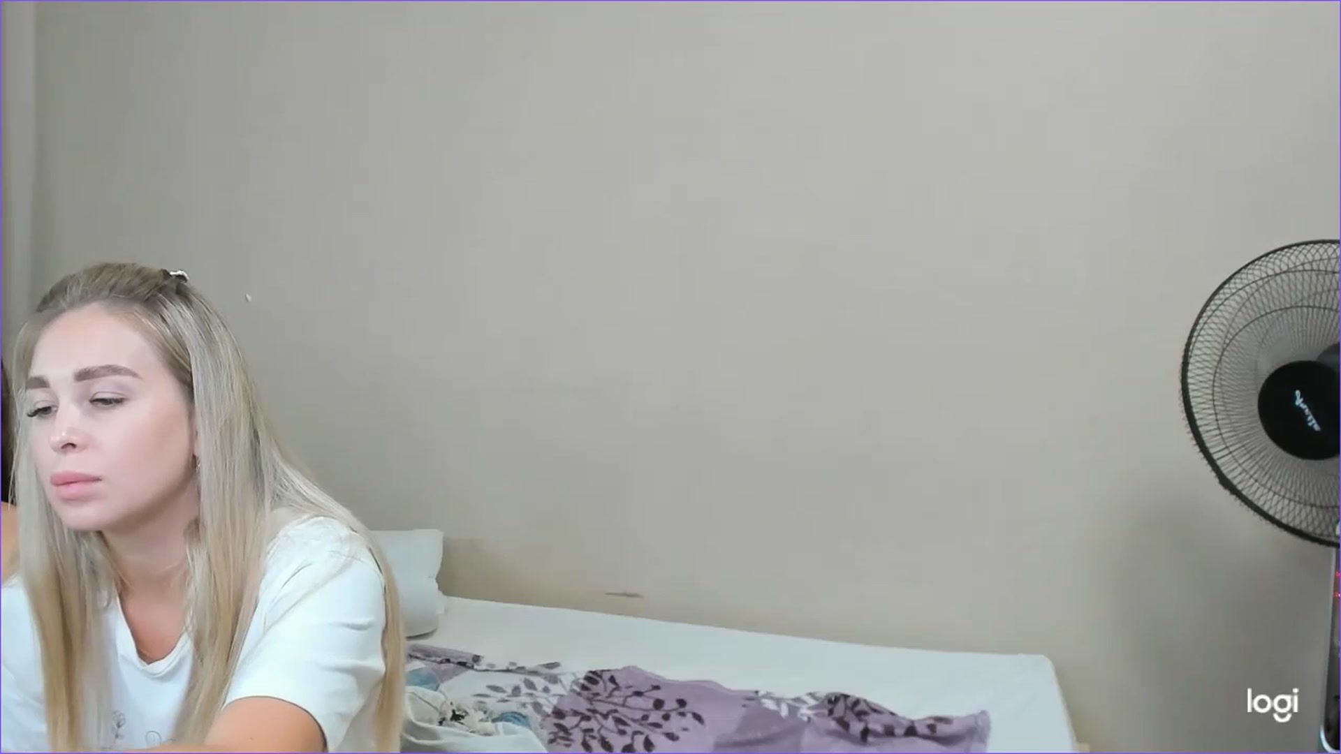 Gallery image thumbnail from StefaniNell's myfreecams stream on, 08/08/2024, 10:16 image 2 of 20
