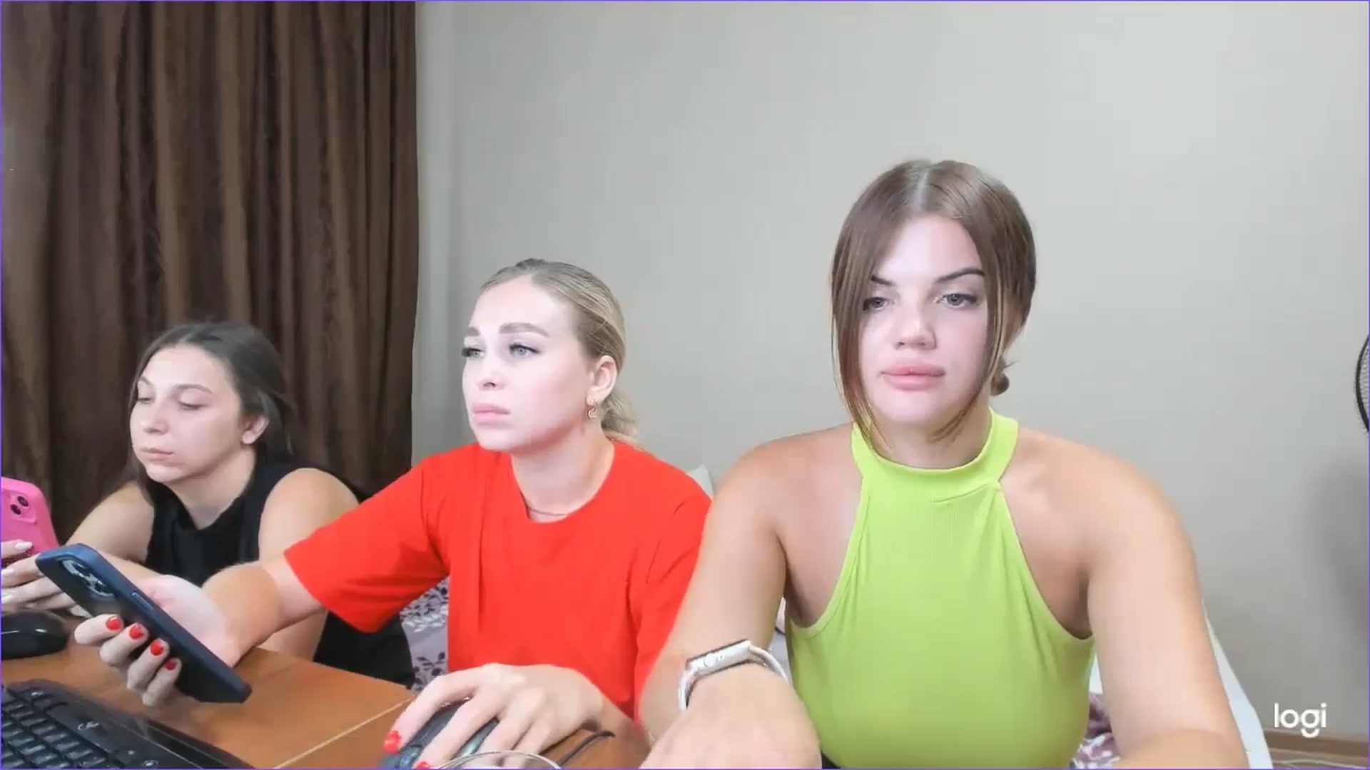 Gallery image thumbnail from StefaniNell's myfreecams stream on, 08/11/2024, 07:51 image 12 of 20