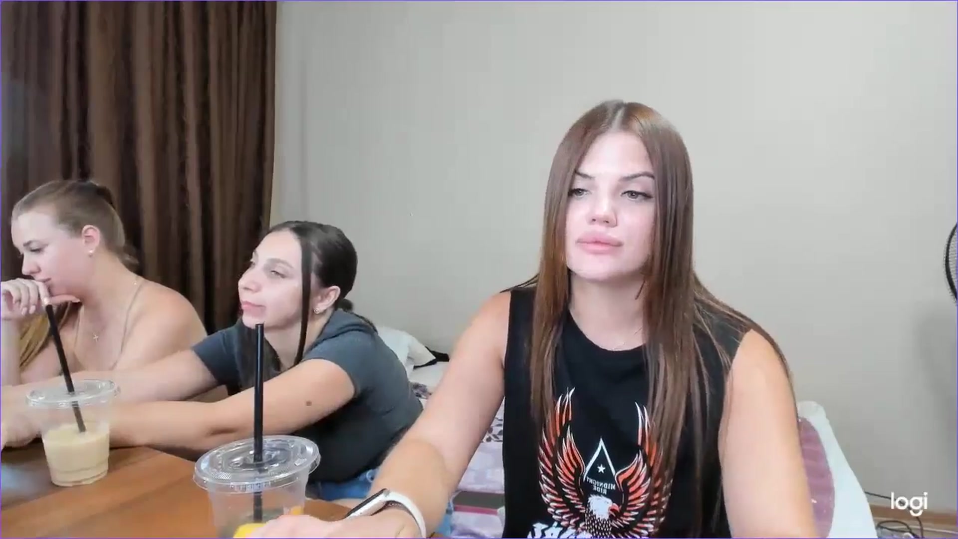 Gallery image thumbnail from StefaniNell's myfreecams stream on, 08/18/2024, 09:40 image 10 of 20