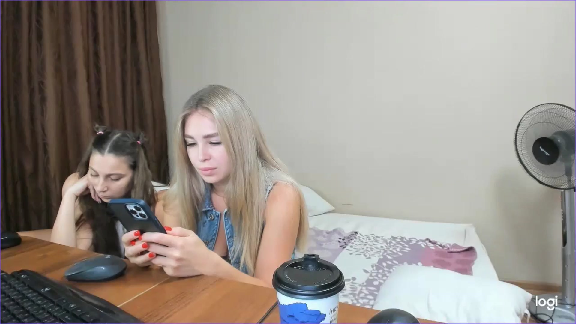 Gallery image thumbnail from StefaniNell's myfreecams stream on, 08/21/2024, 08:31 image 4 of 20
