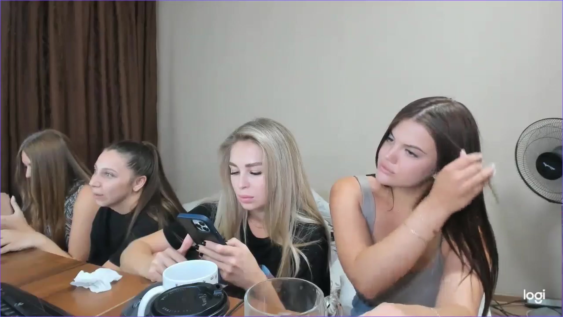 Gallery image thumbnail from StefaniNell's myfreecams stream on, 08/24/2024, 10:49 image 9 of 20