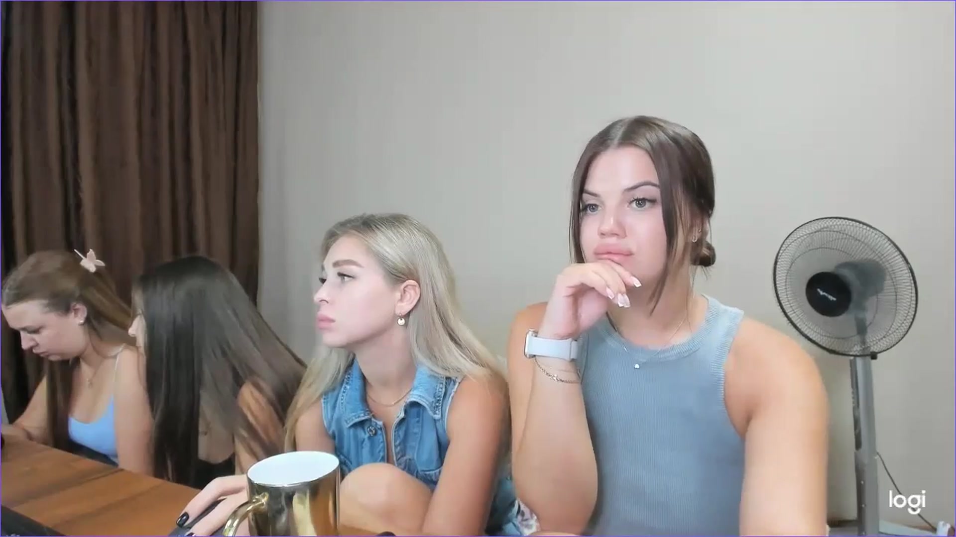 Gallery image thumbnail from StefaniNell's myfreecams stream on, 08/25/2024, 08:59 image 16 of 20