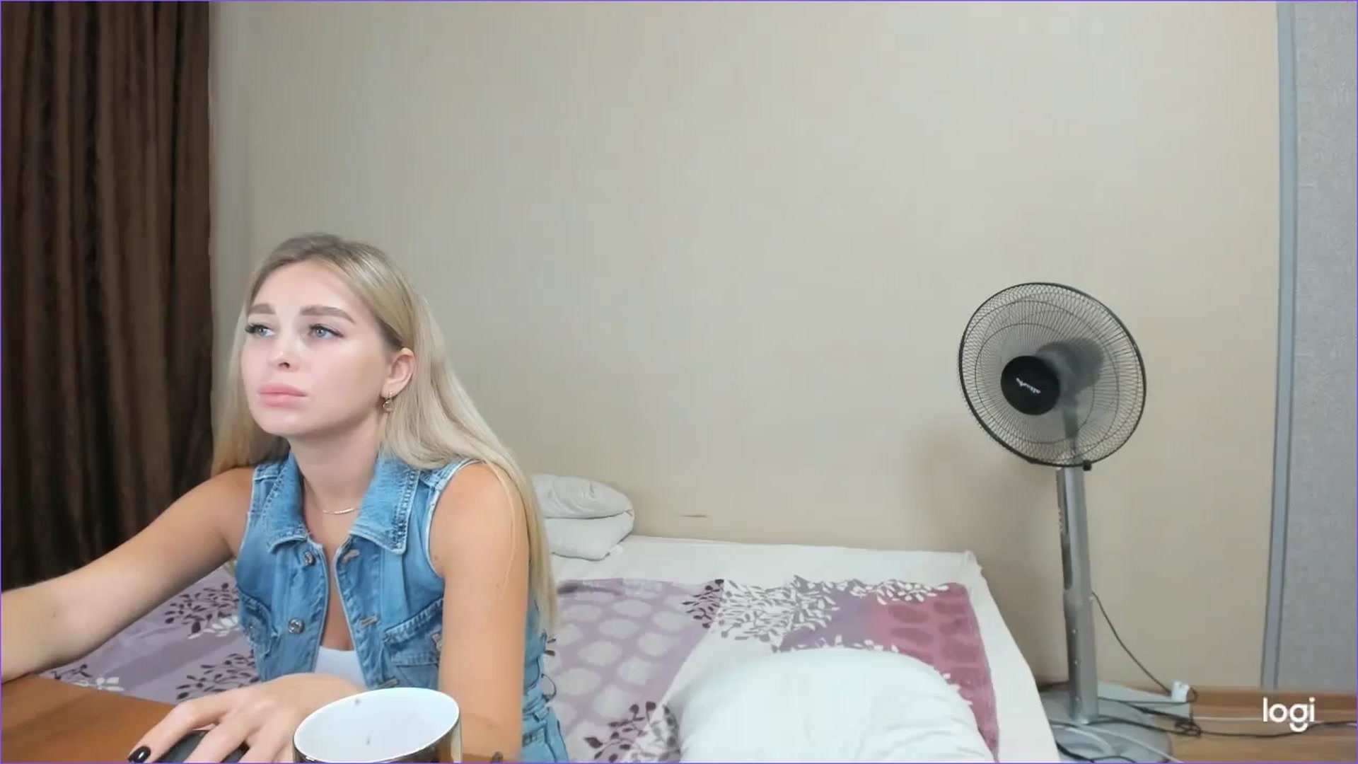 Gallery image thumbnail from StefaniNell's myfreecams stream on, 08/25/2024, 10:46 image 3 of 20