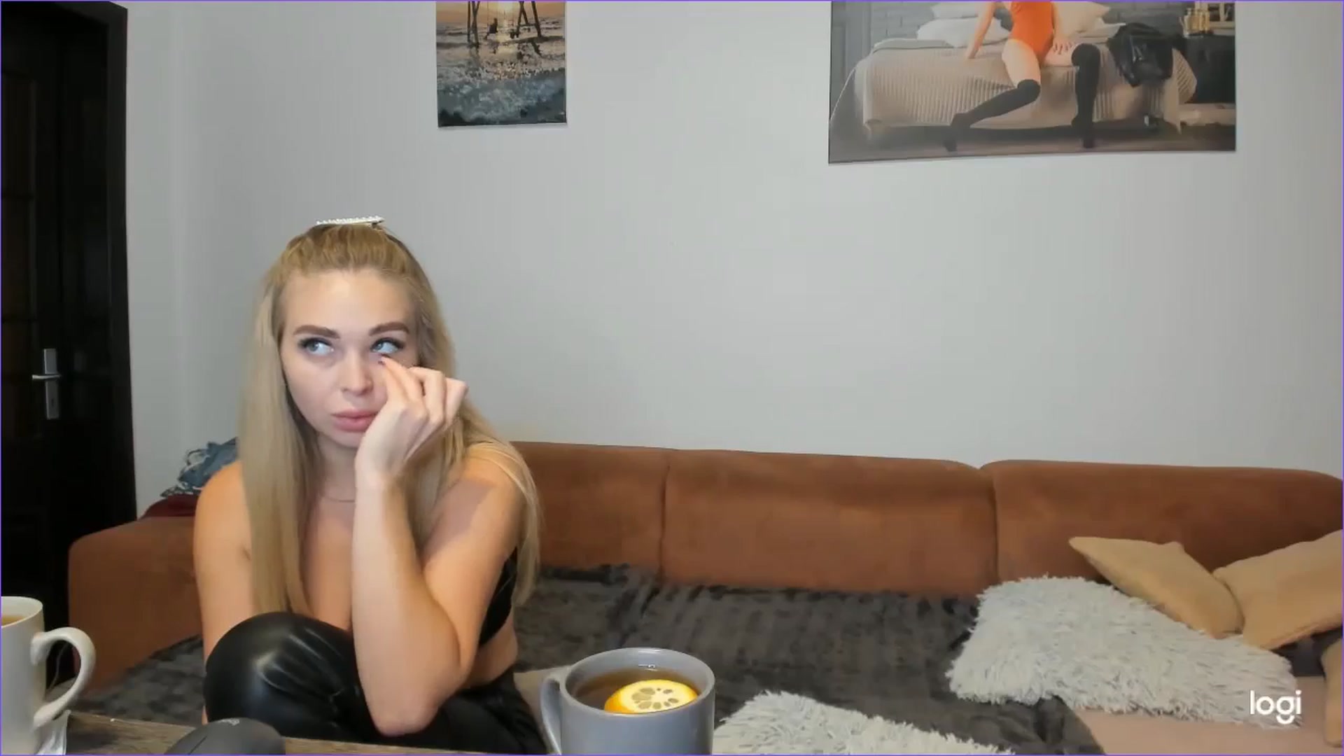 Gallery image thumbnail from StefaniNell's myfreecams stream on, 09/18/2024, 08:38 image 5 of 20