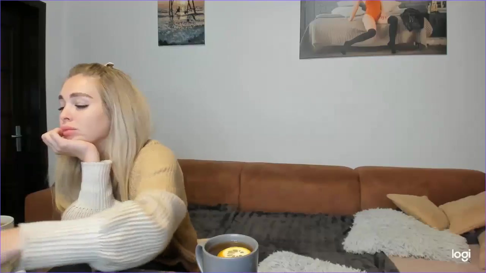 Gallery image thumbnail from StefaniNell's myfreecams stream on, 09/18/2024, 08:38 image 7 of 20