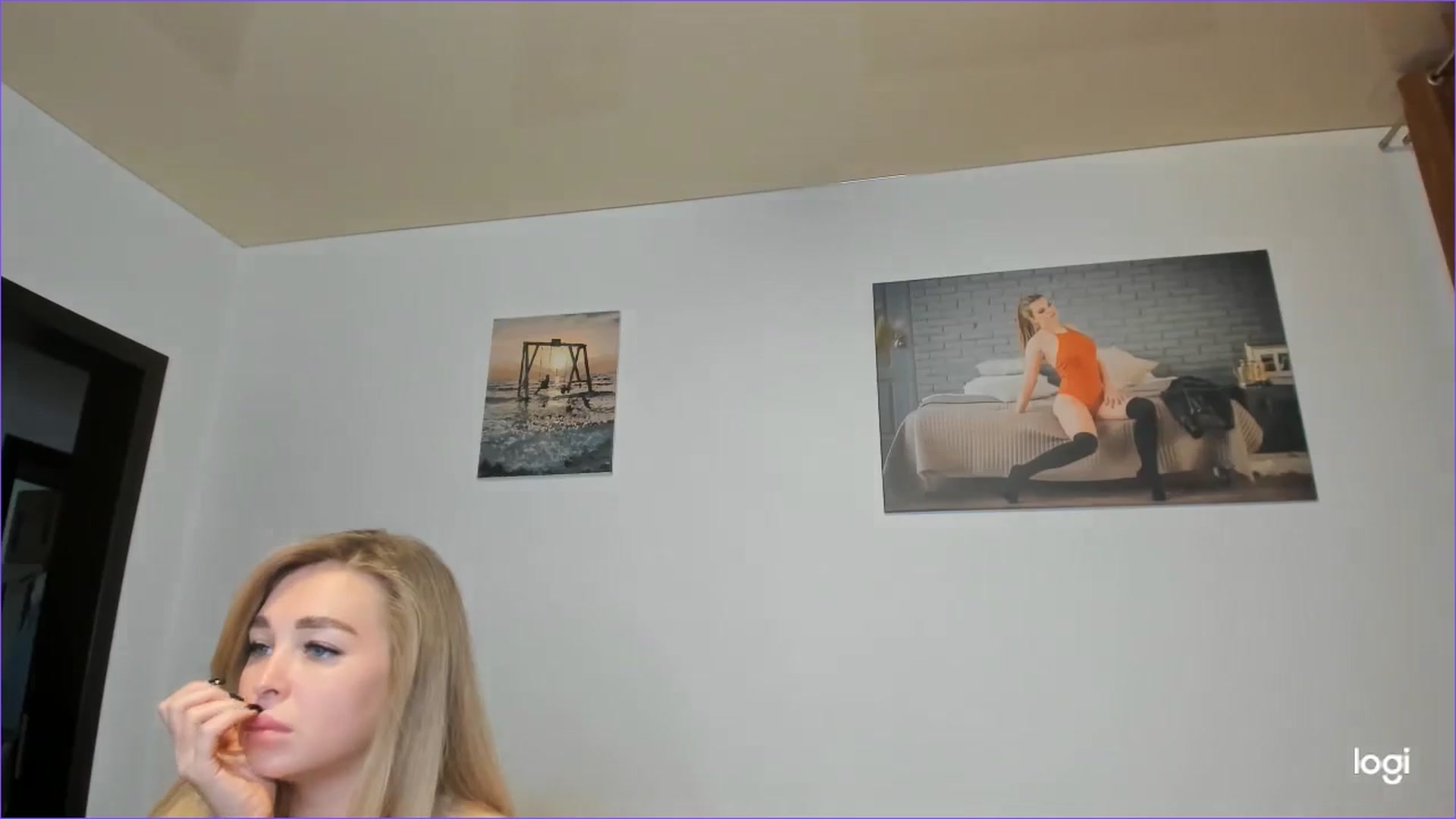 Gallery image thumbnail from StefaniNell's myfreecams stream on, 09/19/2024, 06:50 image 19 of 20