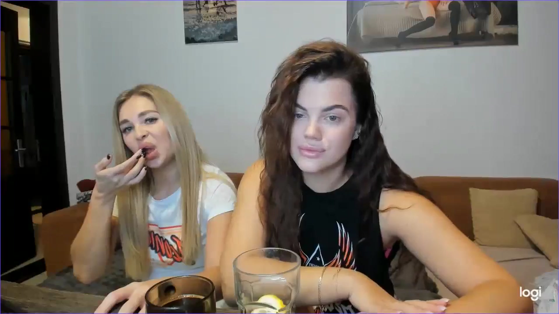 Gallery image thumbnail from StefaniNell's myfreecams stream on, 09/23/2024, 06:23 image 10 of 20