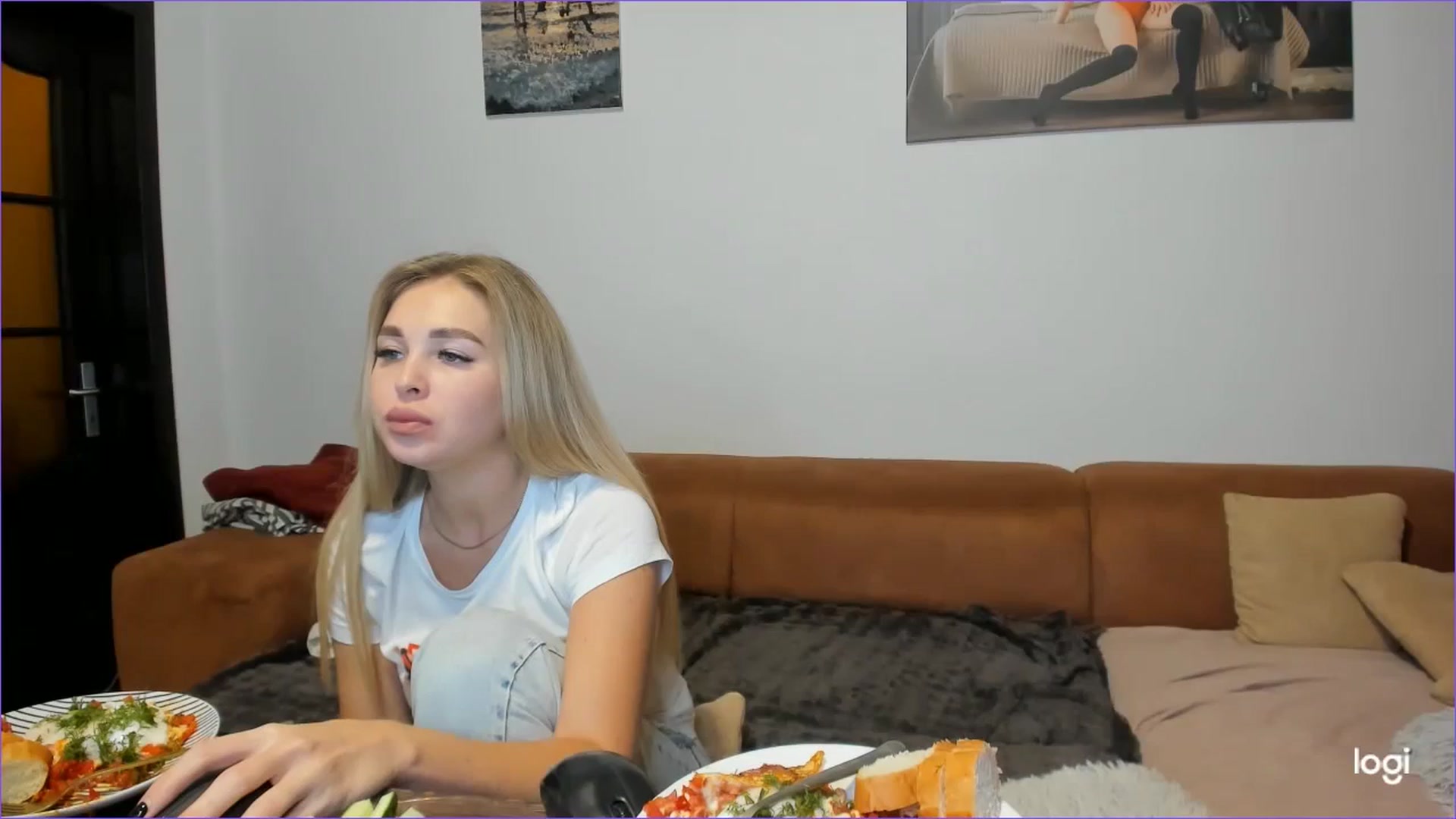 Gallery image thumbnail from StefaniNell's myfreecams stream on, 09/23/2024, 09:46 image 9 of 20