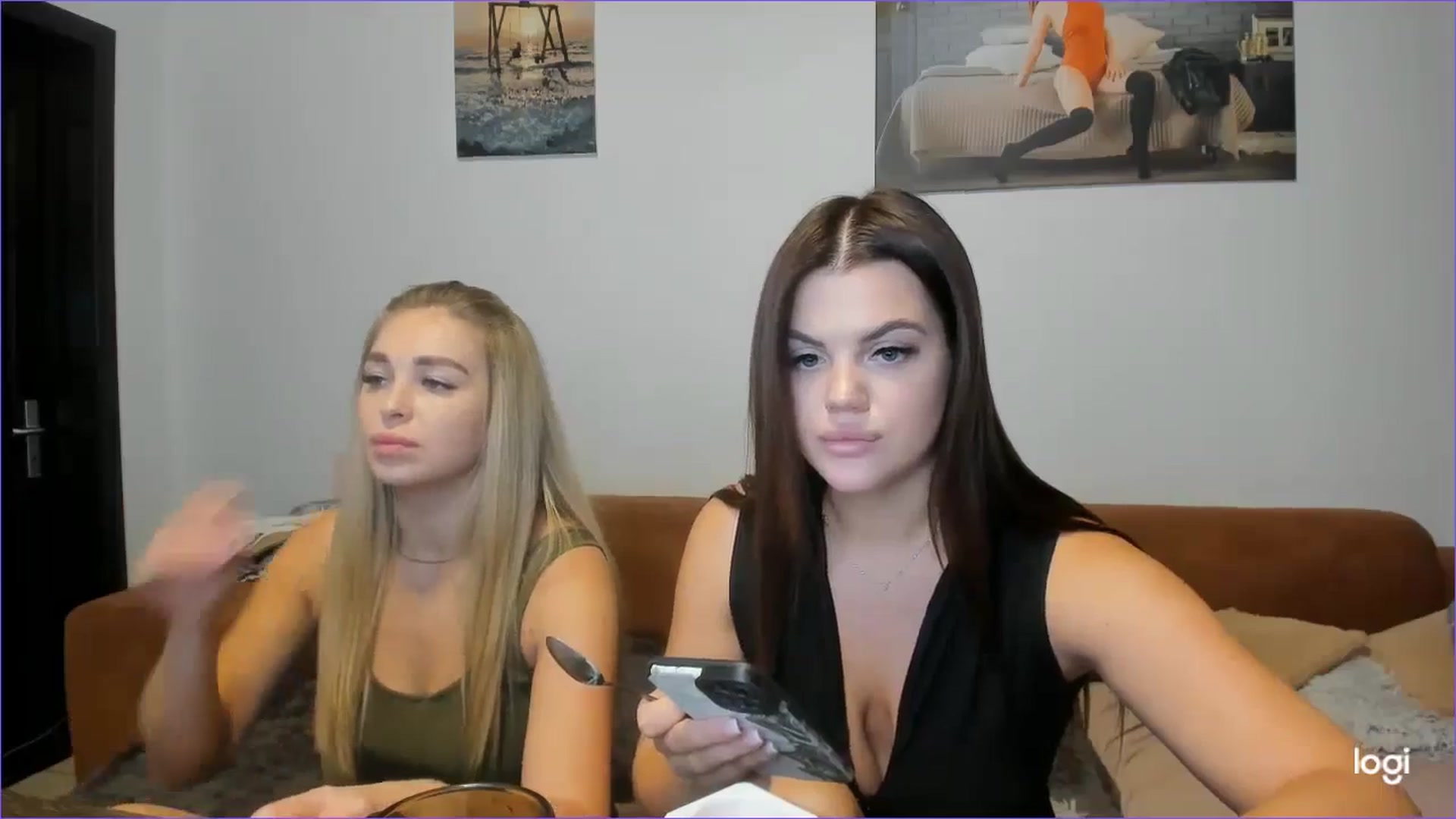 Gallery image thumbnail from StefaniNell's myfreecams stream on, 09/25/2024, 09:20 image 3 of 20