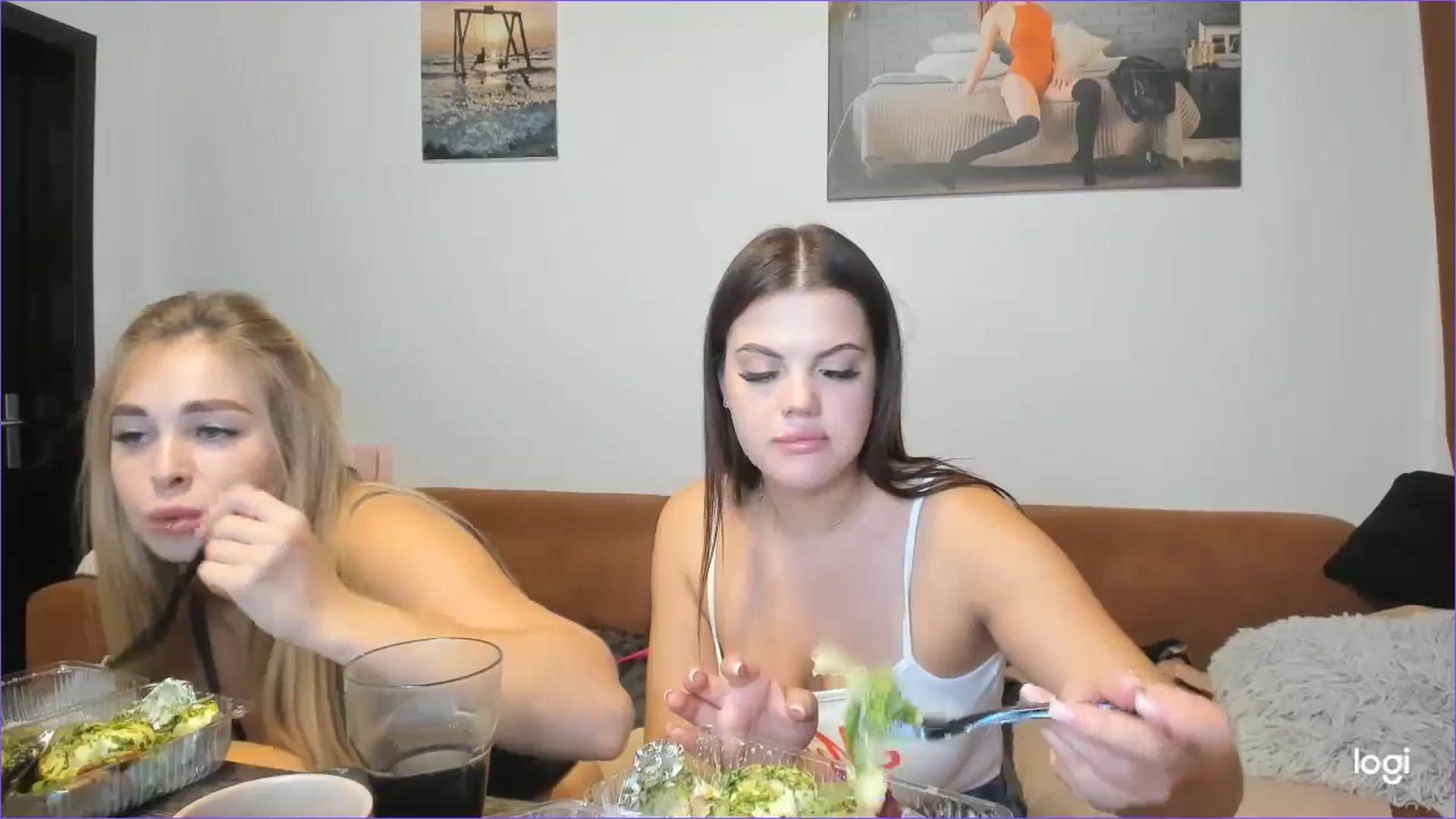 Gallery image thumbnail from StefaniNell's myfreecams stream on, 09/29/2024, 08:40 image 14 of 20