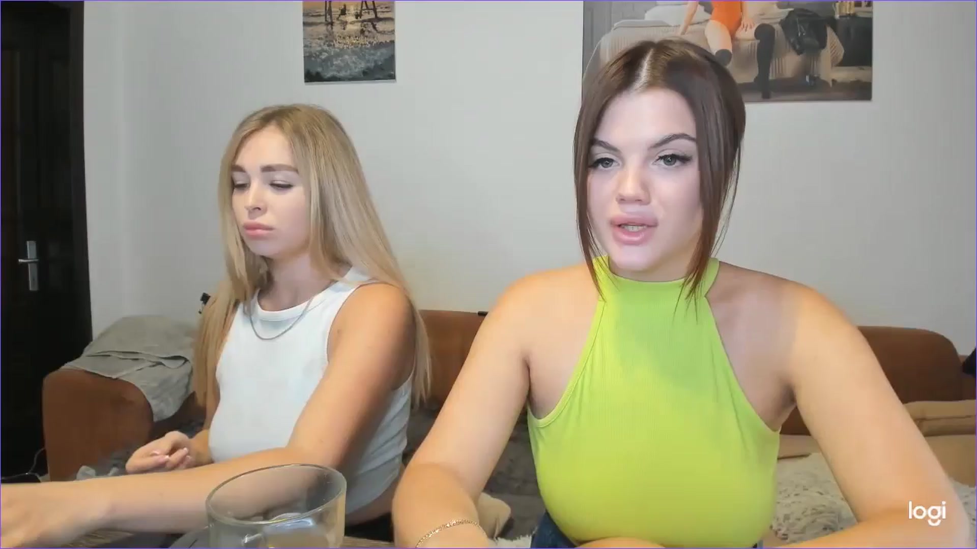 Gallery image thumbnail from StefaniNell's myfreecams stream on, 10/01/2024, 08:10 image 14 of 20