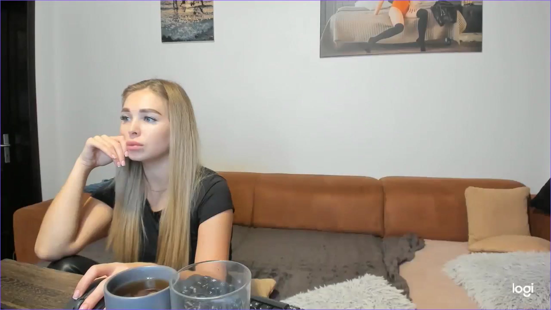 Gallery image thumbnail from StefaniNell's myfreecams stream on, 10/03/2024, 10:14 image 18 of 20