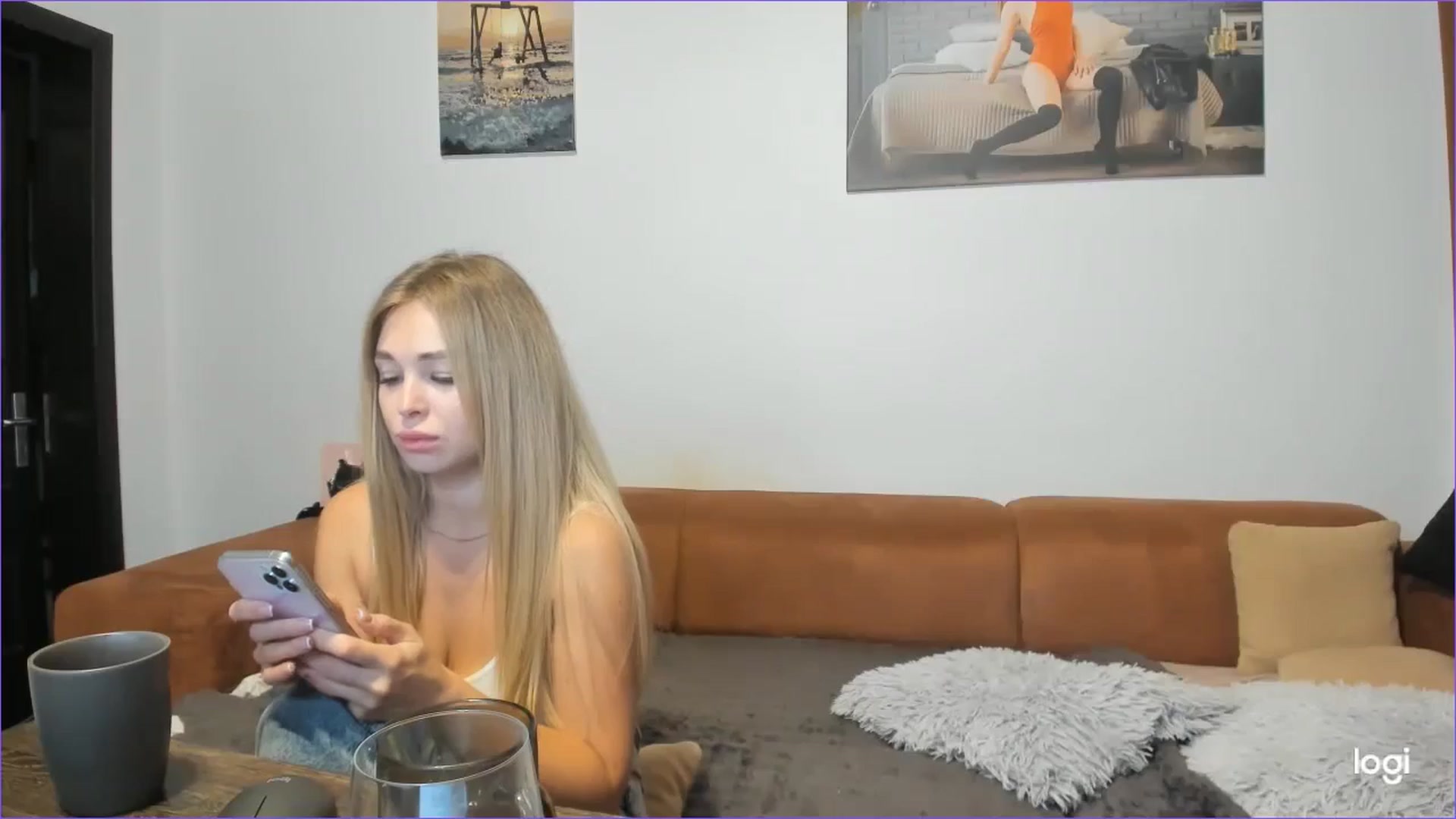 Gallery image thumbnail from StefaniNell's myfreecams stream on, 10/04/2024, 09:40 image 15 of 20