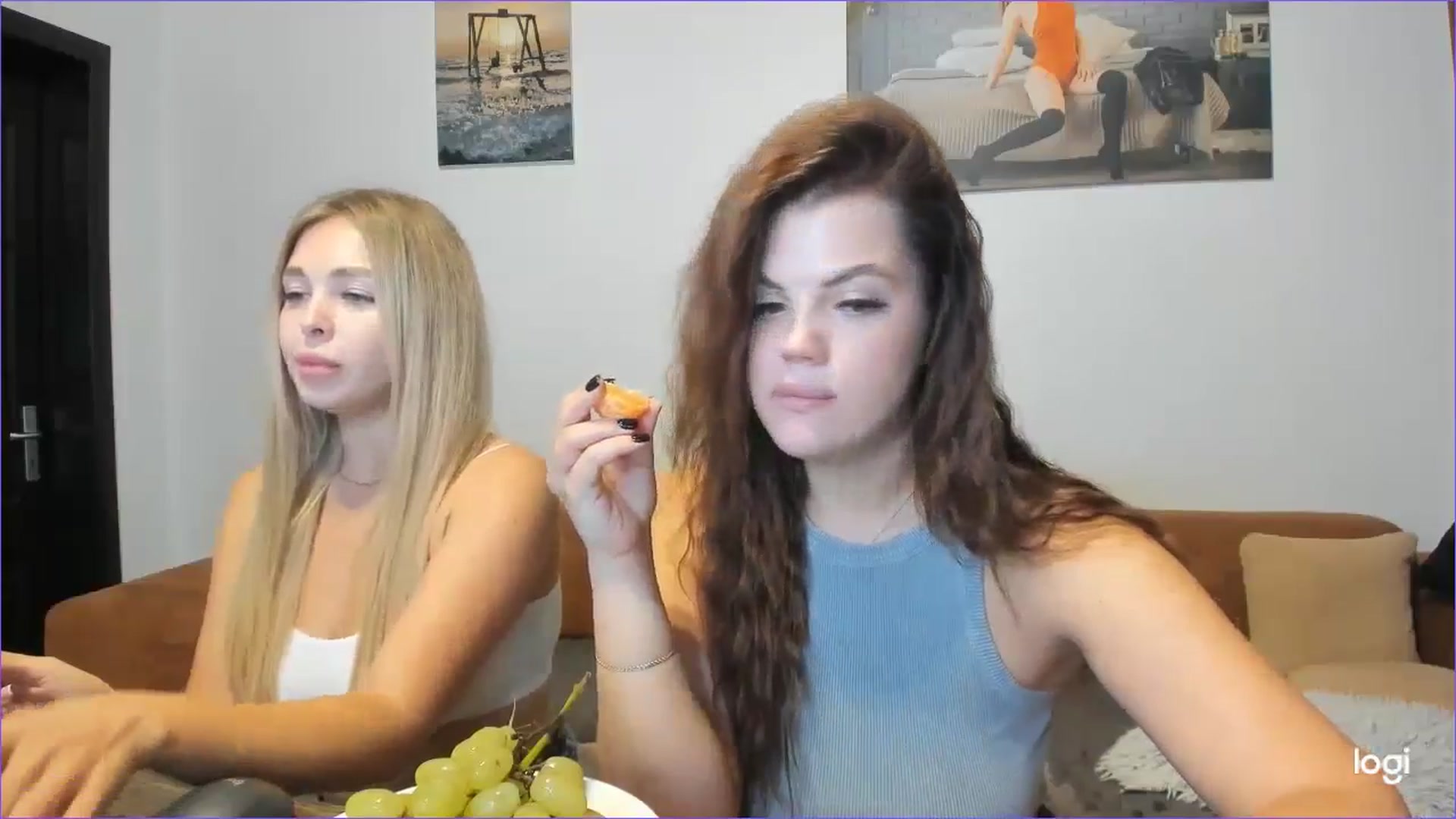 Gallery image thumbnail from StefaniNell's myfreecams stream on, 10/04/2024, 11:44 image 10 of 20