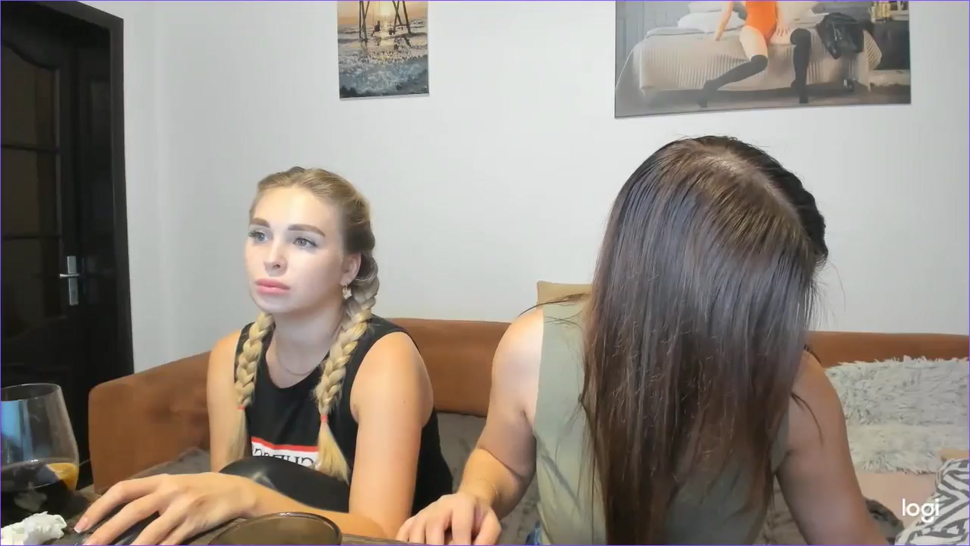 Gallery image thumbnail from StefaniNell's myfreecams stream on, 10/06/2024, 11:10 image 12 of 20