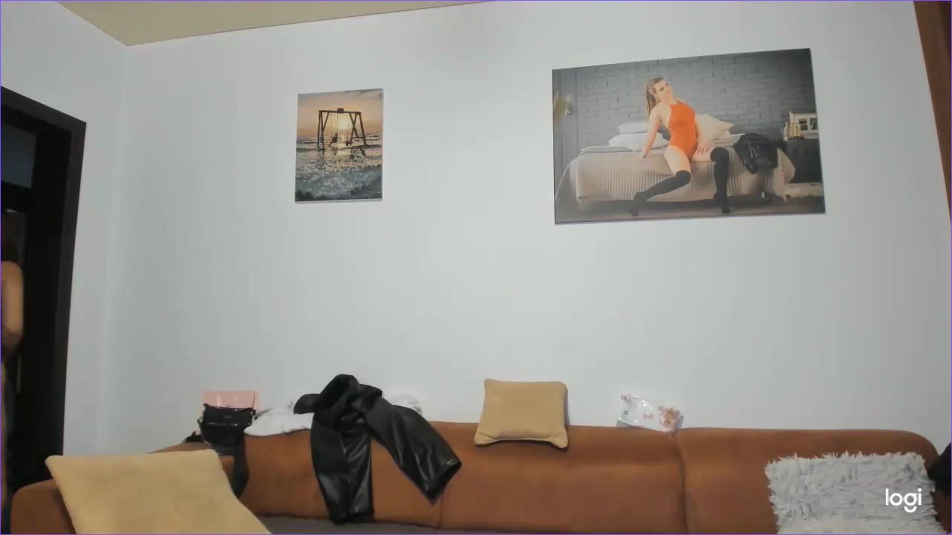 Gallery image thumbnail from StefaniNell's myfreecams stream on, 10/07/2024, 10:31 image 2 of 20