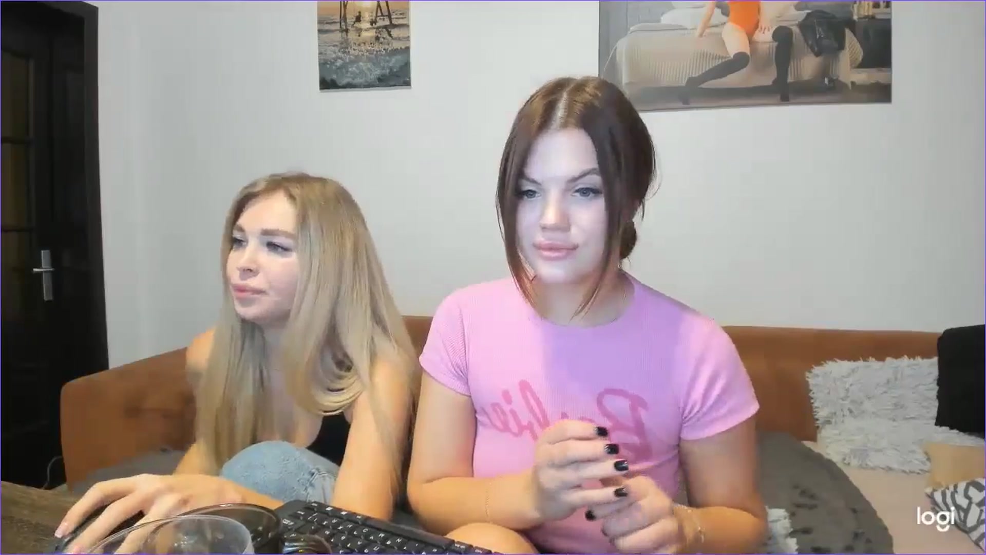 Gallery image thumbnail from StefaniNell's myfreecams stream on, 10/08/2024, 08:49 image 11 of 20