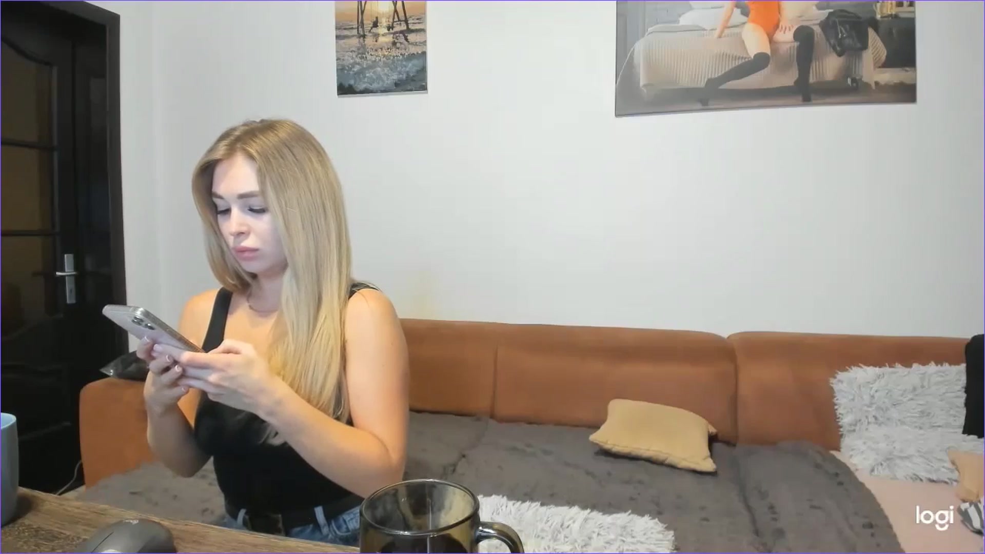 Gallery image thumbnail from StefaniNell's myfreecams stream on, 10/08/2024, 11:17 image 5 of 20