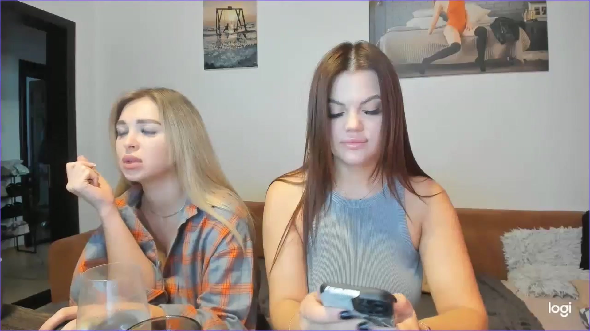 Gallery image thumbnail from StefaniNell's myfreecams stream on, 10/09/2024, 07:21 image 2 of 20