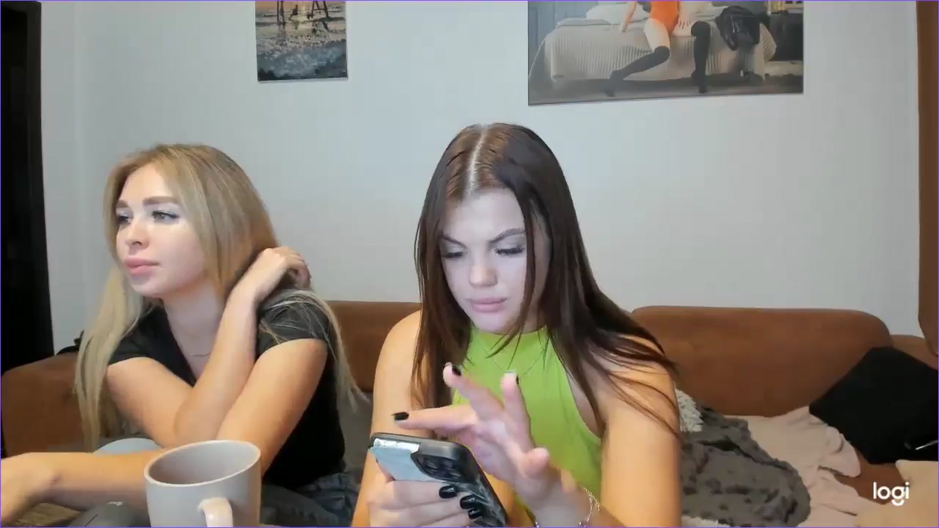 Gallery image thumbnail from StefaniNell's myfreecams stream on, 10/11/2024, 10:25 image 11 of 20