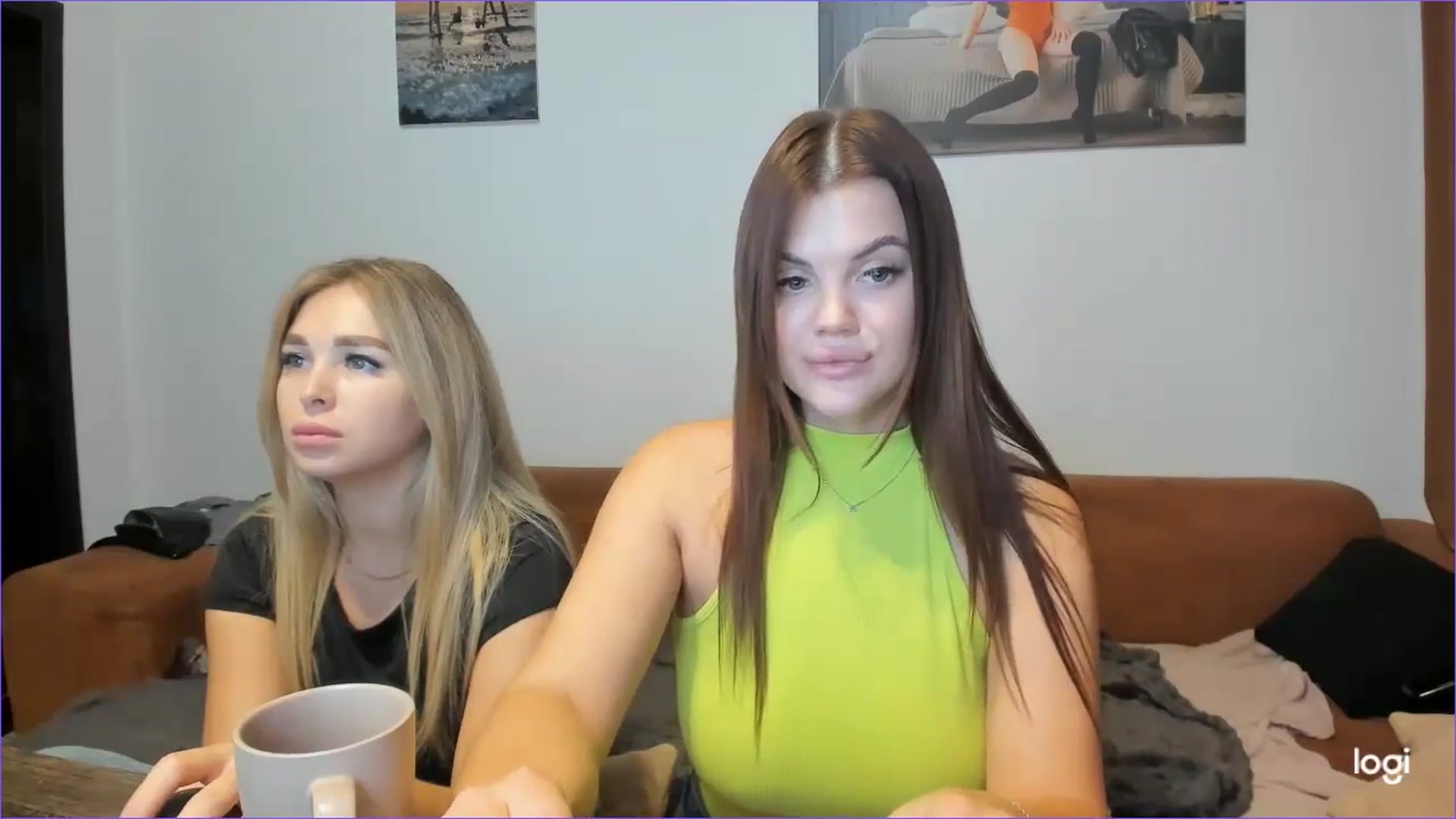 Gallery image thumbnail from StefaniNell's myfreecams stream on, 10/11/2024, 10:25 image 14 of 20