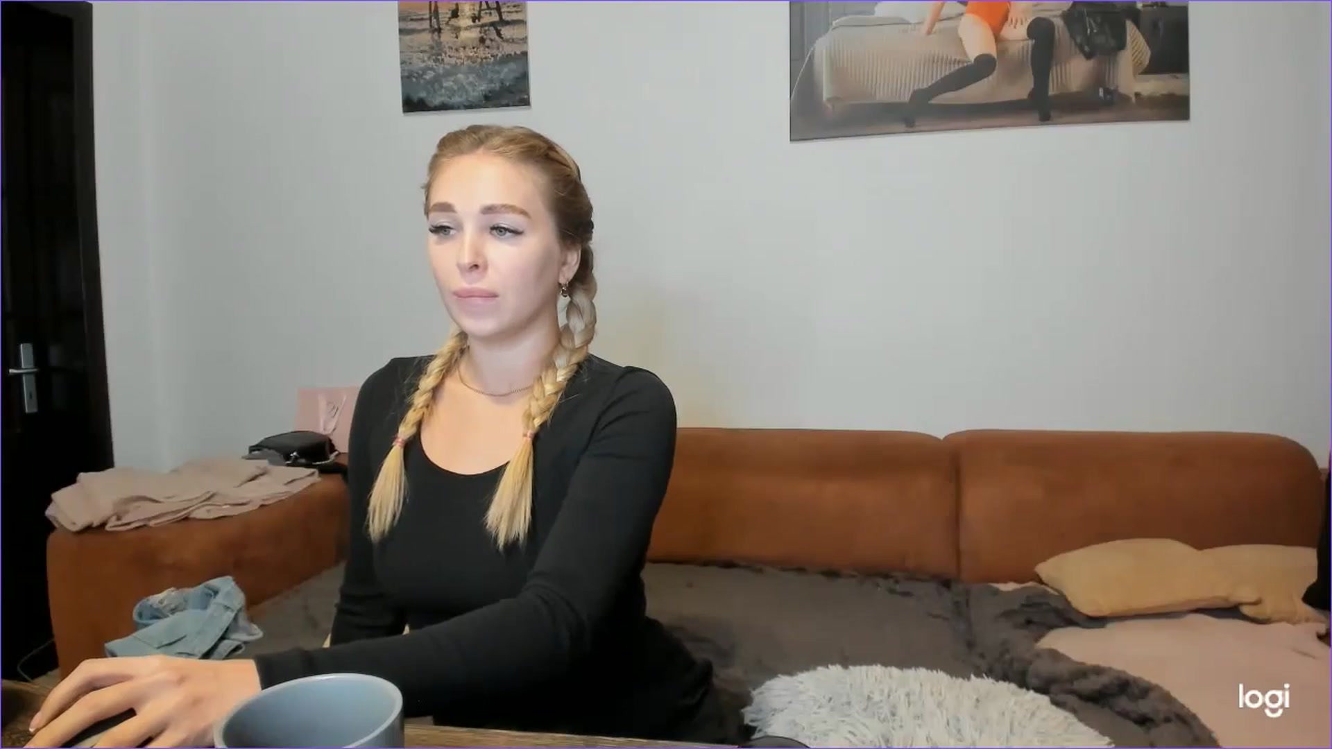 Gallery image thumbnail from StefaniNell's myfreecams stream on, 10/17/2024, 08:11 image 17 of 20
