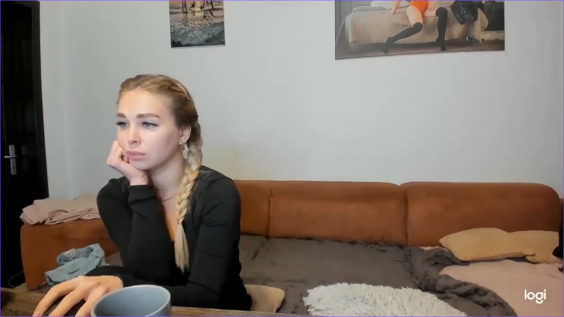 Gallery image thumbnail from StefaniNell's myfreecams stream on, 10/17/2024, 08:11 image 14 of 20