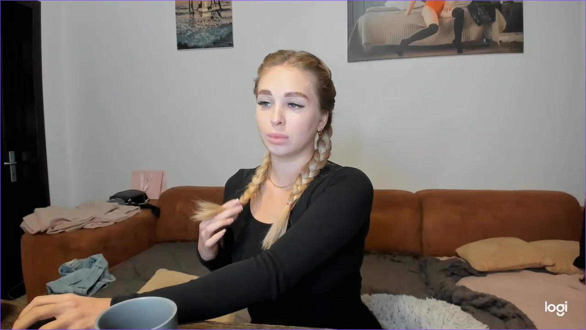 Gallery image thumbnail from StefaniNell's myfreecams stream on, 10/17/2024, 08:11 image 16 of 20