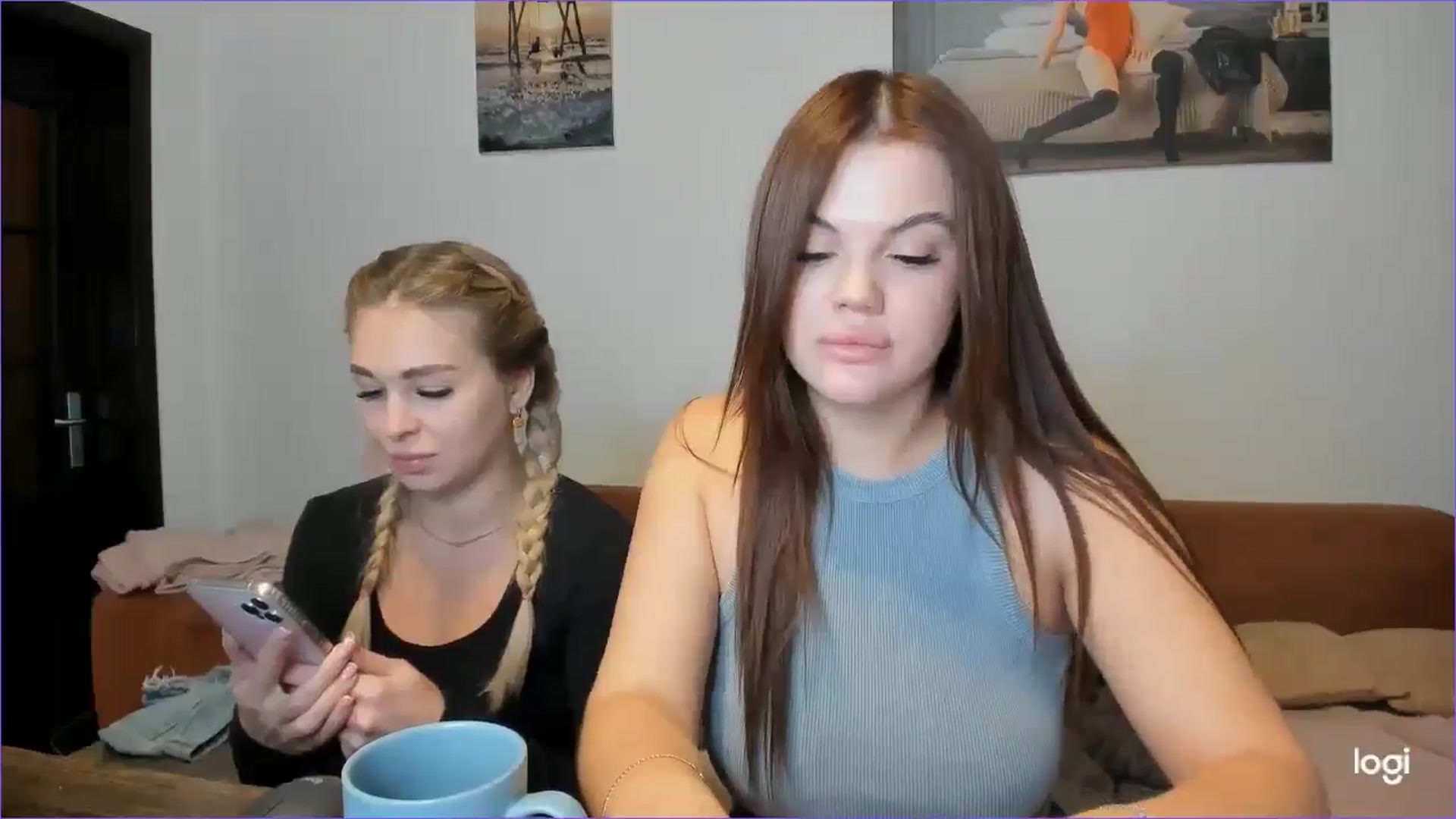 Gallery image thumbnail from StefaniNell's myfreecams stream on, 10/17/2024, 09:26 image 8 of 20