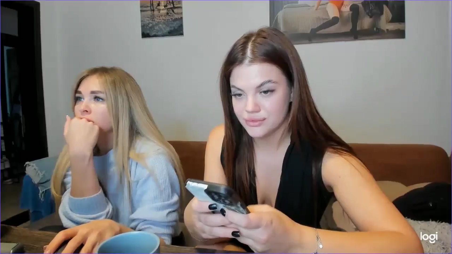 Gallery image thumbnail from StefaniNell's myfreecams stream on, 10/18/2024, 07:24 image 8 of 20