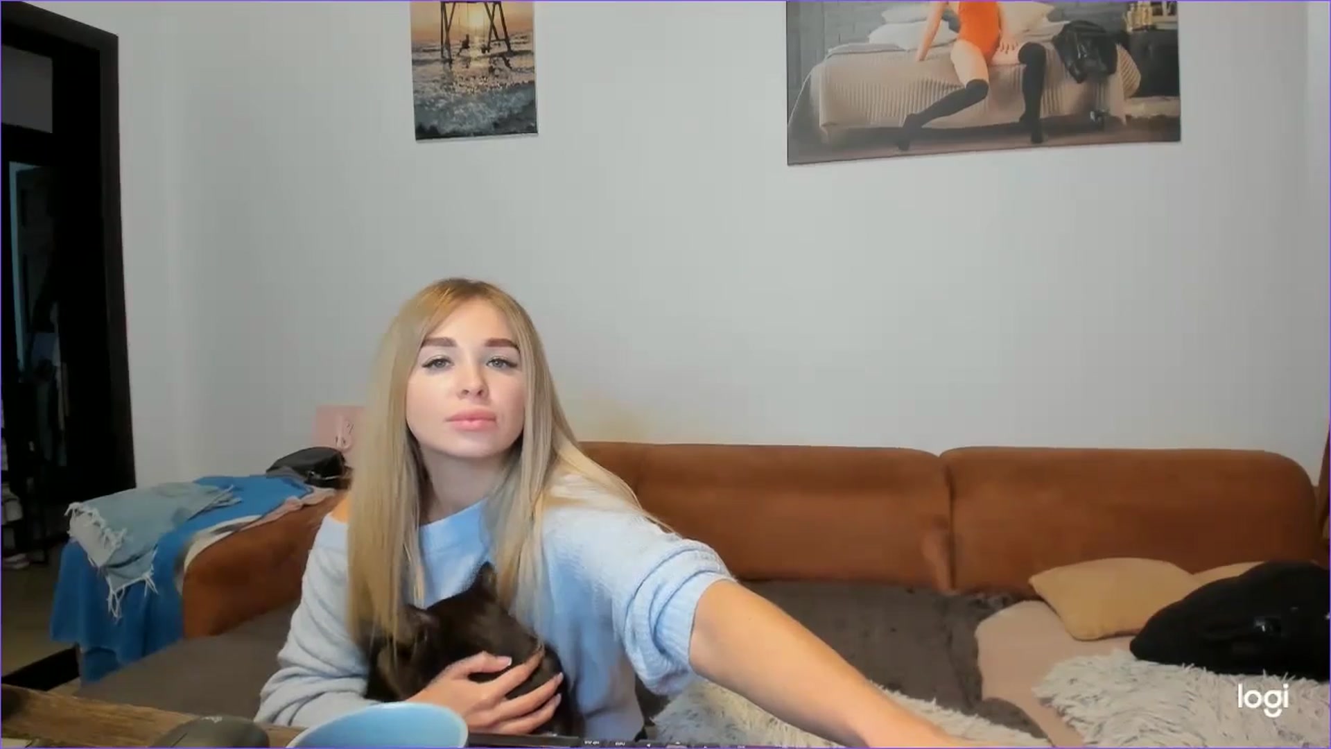 Gallery image thumbnail from StefaniNell's myfreecams stream on, 10/18/2024, 07:24 image 13 of 20
