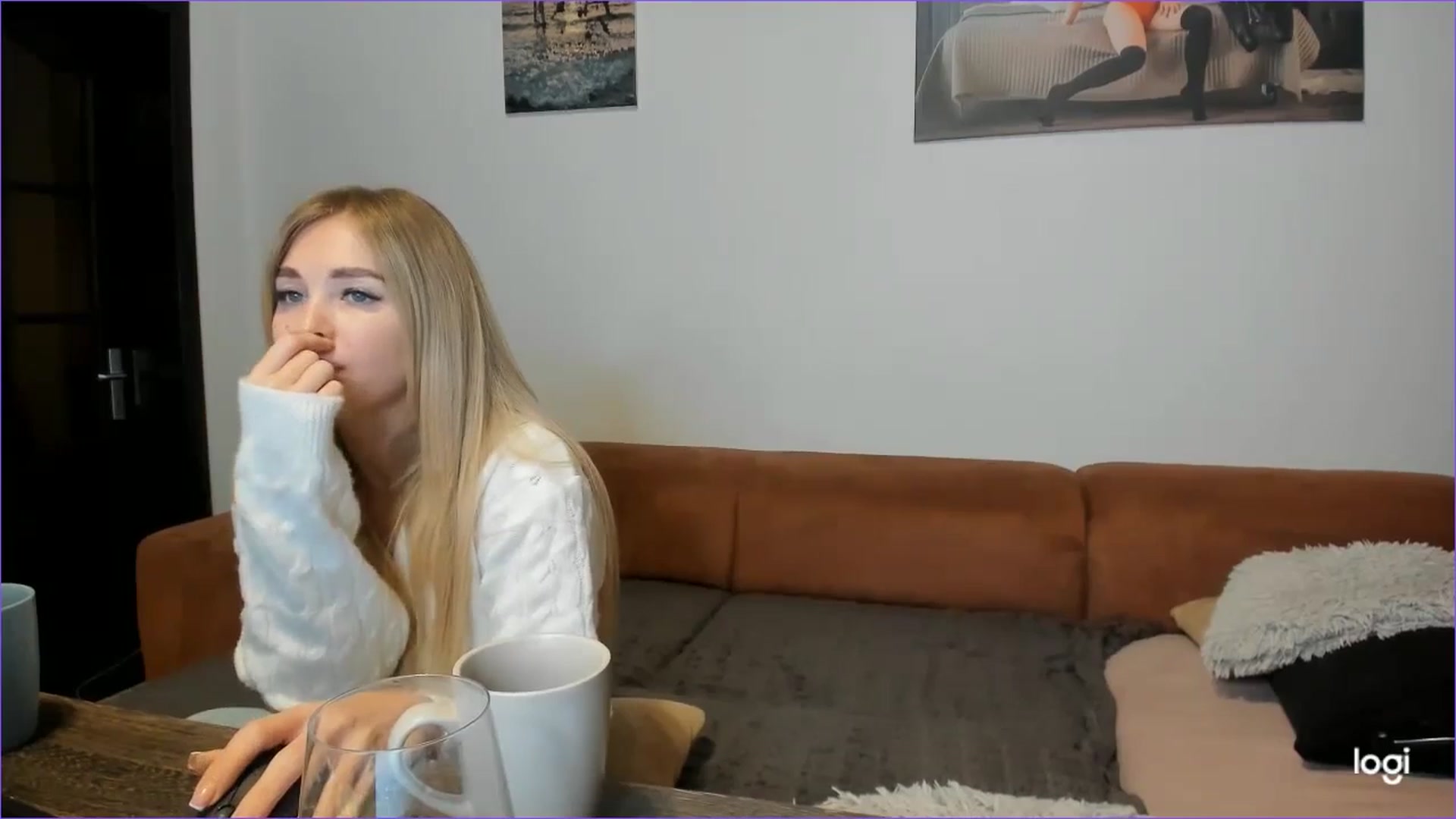 Gallery image thumbnail from StefaniNell's myfreecams stream on, 10/19/2024, 07:02 image 16 of 20