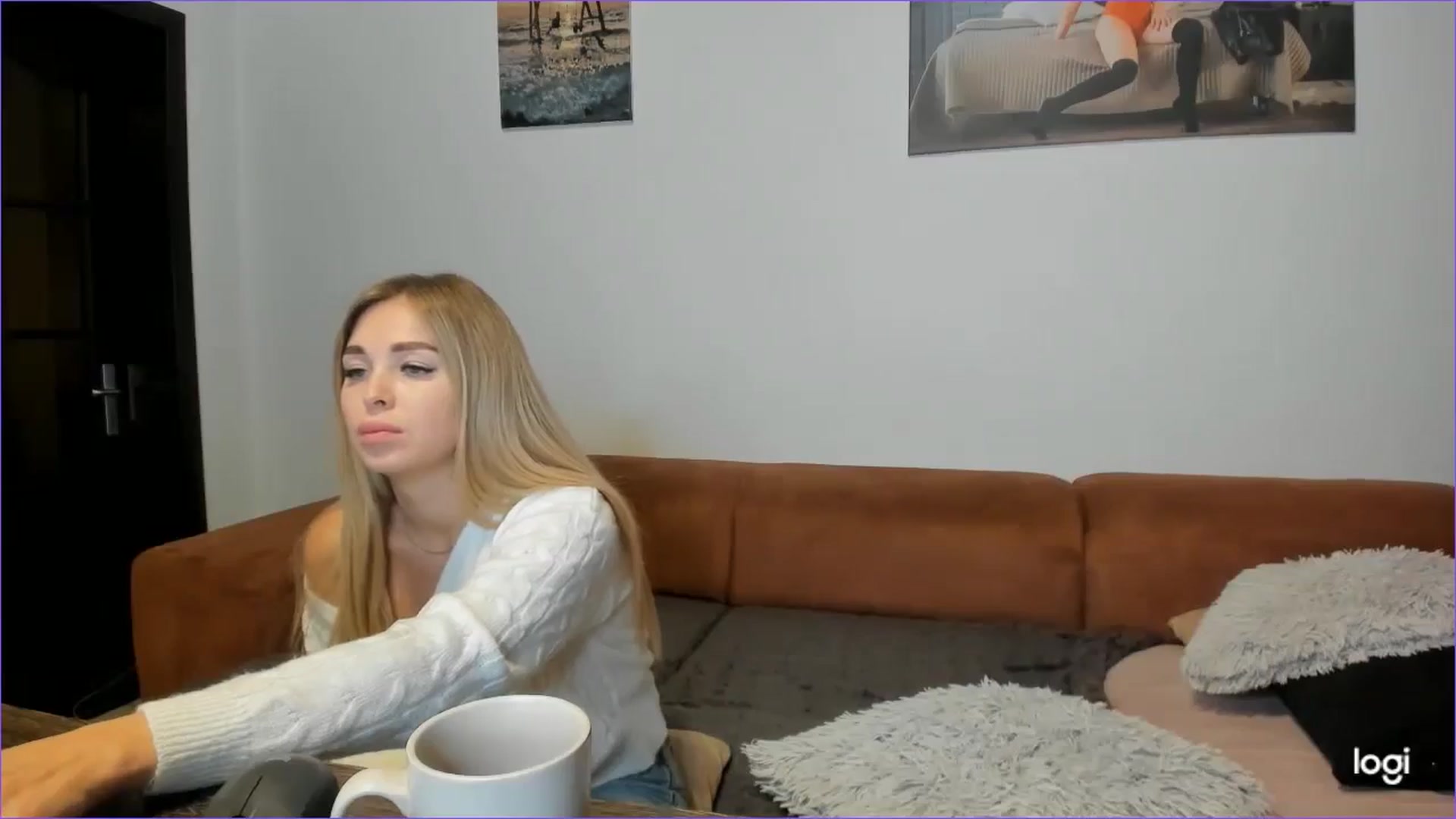Gallery image thumbnail from StefaniNell's myfreecams stream on, 10/19/2024, 08:14 image 13 of 20