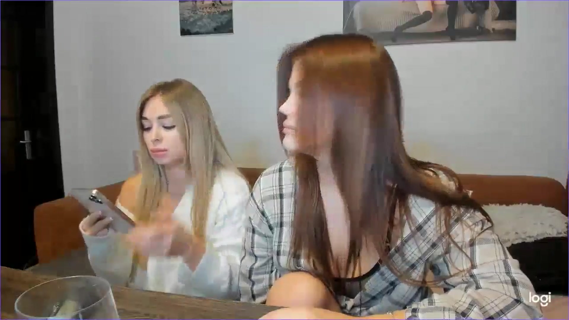 Gallery image thumbnail from StefaniNell's myfreecams stream on, 10/19/2024, 09:35 image 2 of 20