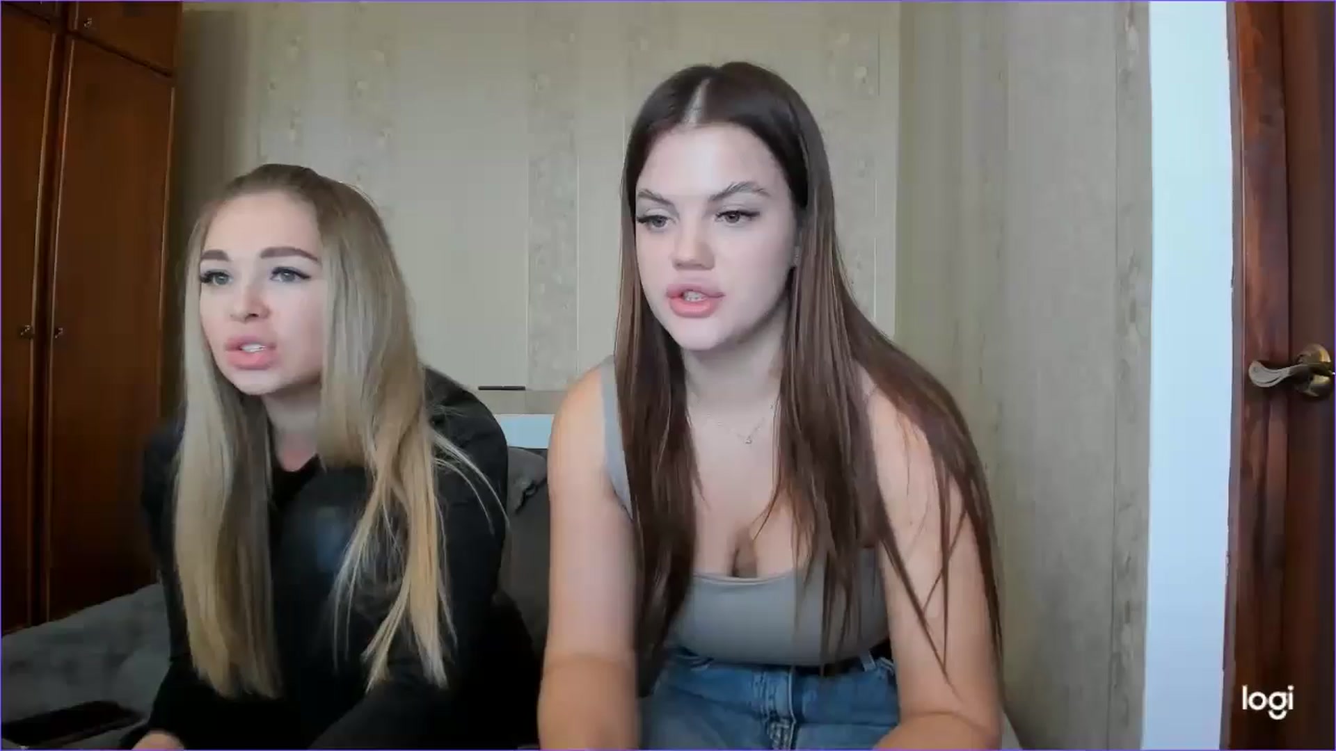 Gallery image thumbnail from StefaniNell's myfreecams stream on, 10/20/2024, 08:28 image 16 of 20