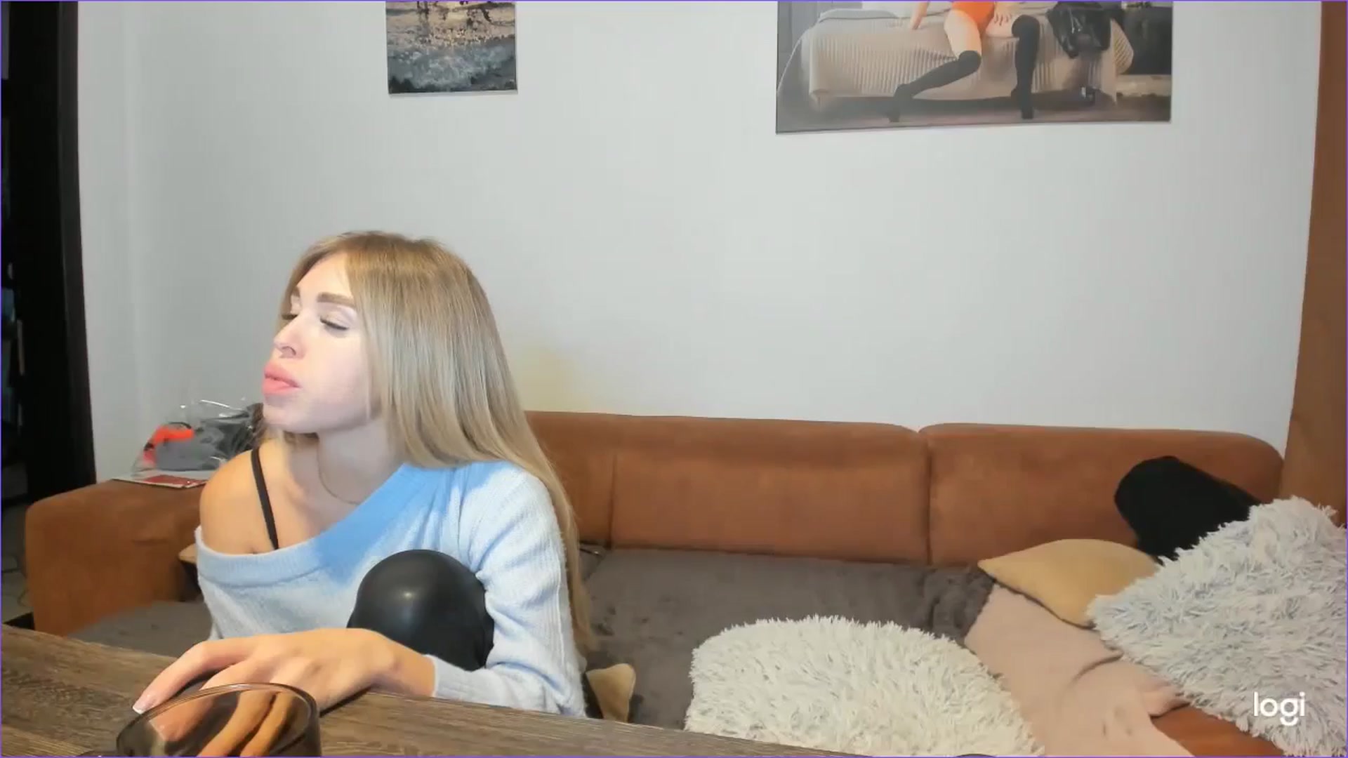 Gallery image thumbnail from StefaniNell's myfreecams stream on, 10/22/2024, 10:37 image 15 of 20