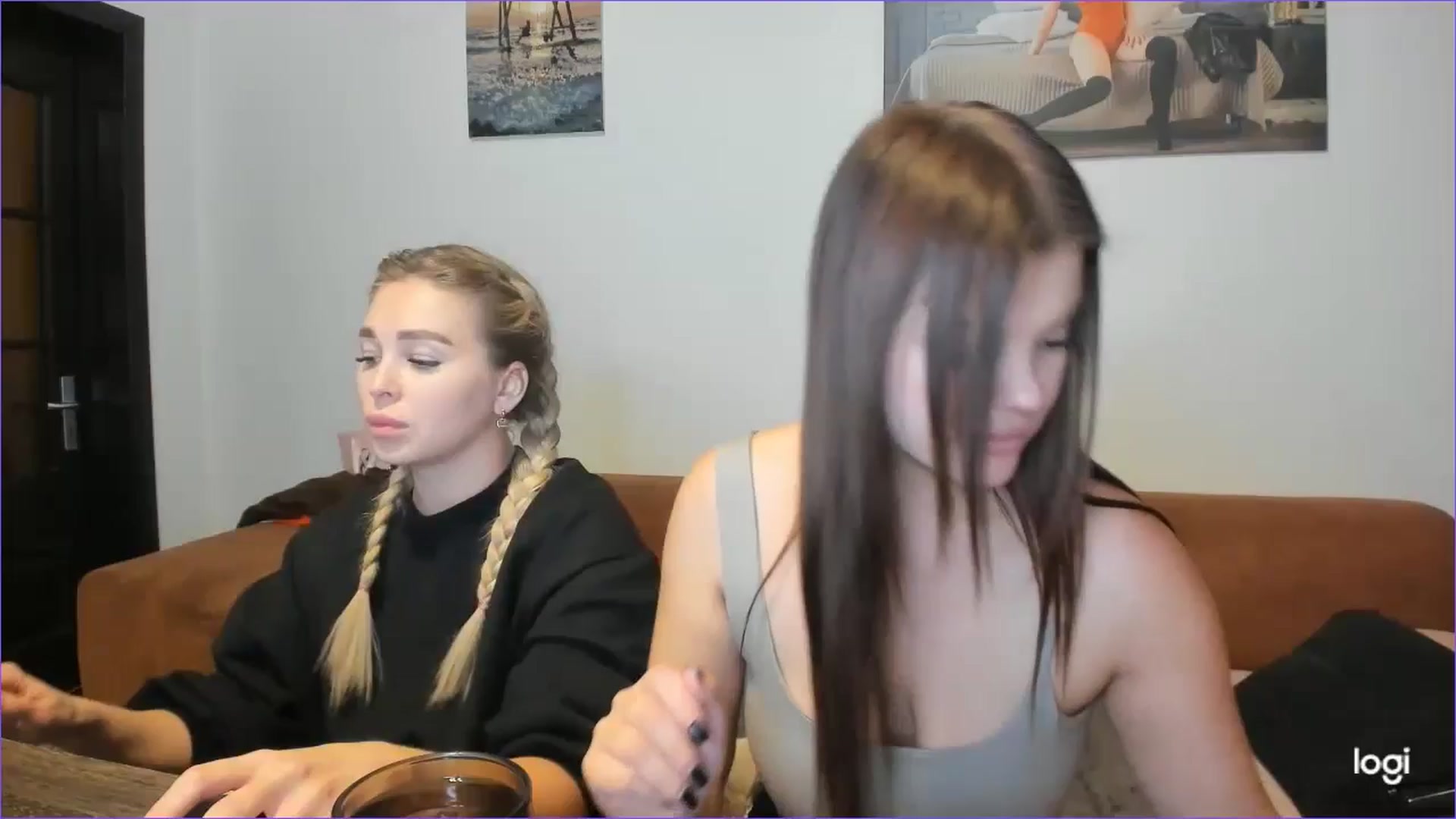 Gallery image thumbnail from StefaniNell's myfreecams stream on, 10/26/2024, 11:29 image 14 of 20