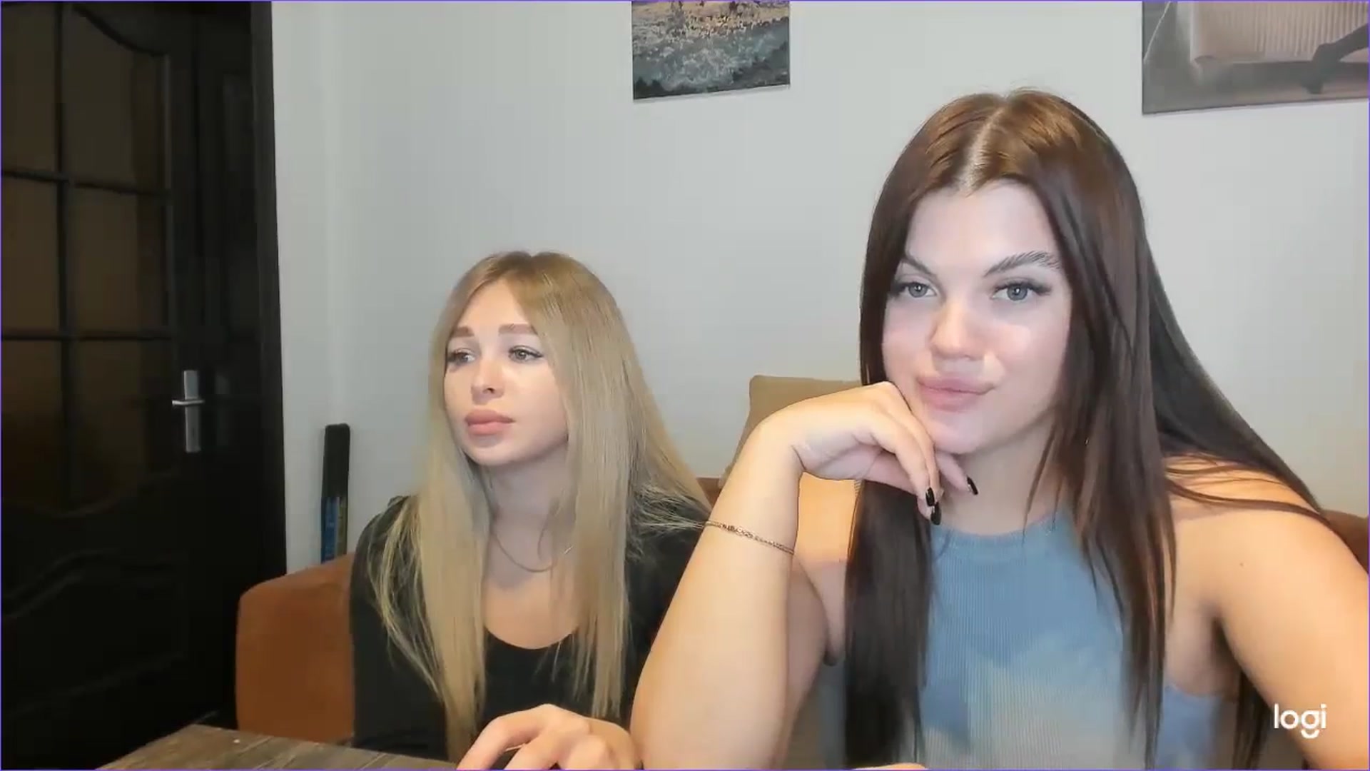 Gallery image thumbnail from StefaniNell's myfreecams stream on, 10/28/2024, 10:28 image 10 of 20