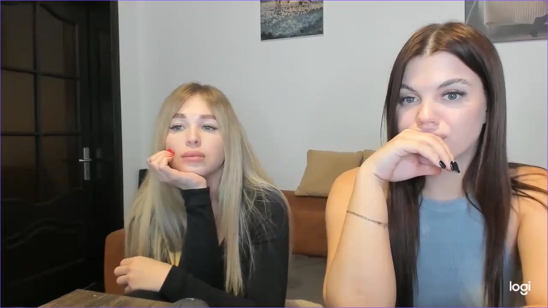 Gallery image thumbnail from StefaniNell's myfreecams stream on, 10/28/2024, 10:28 image 17 of 20
