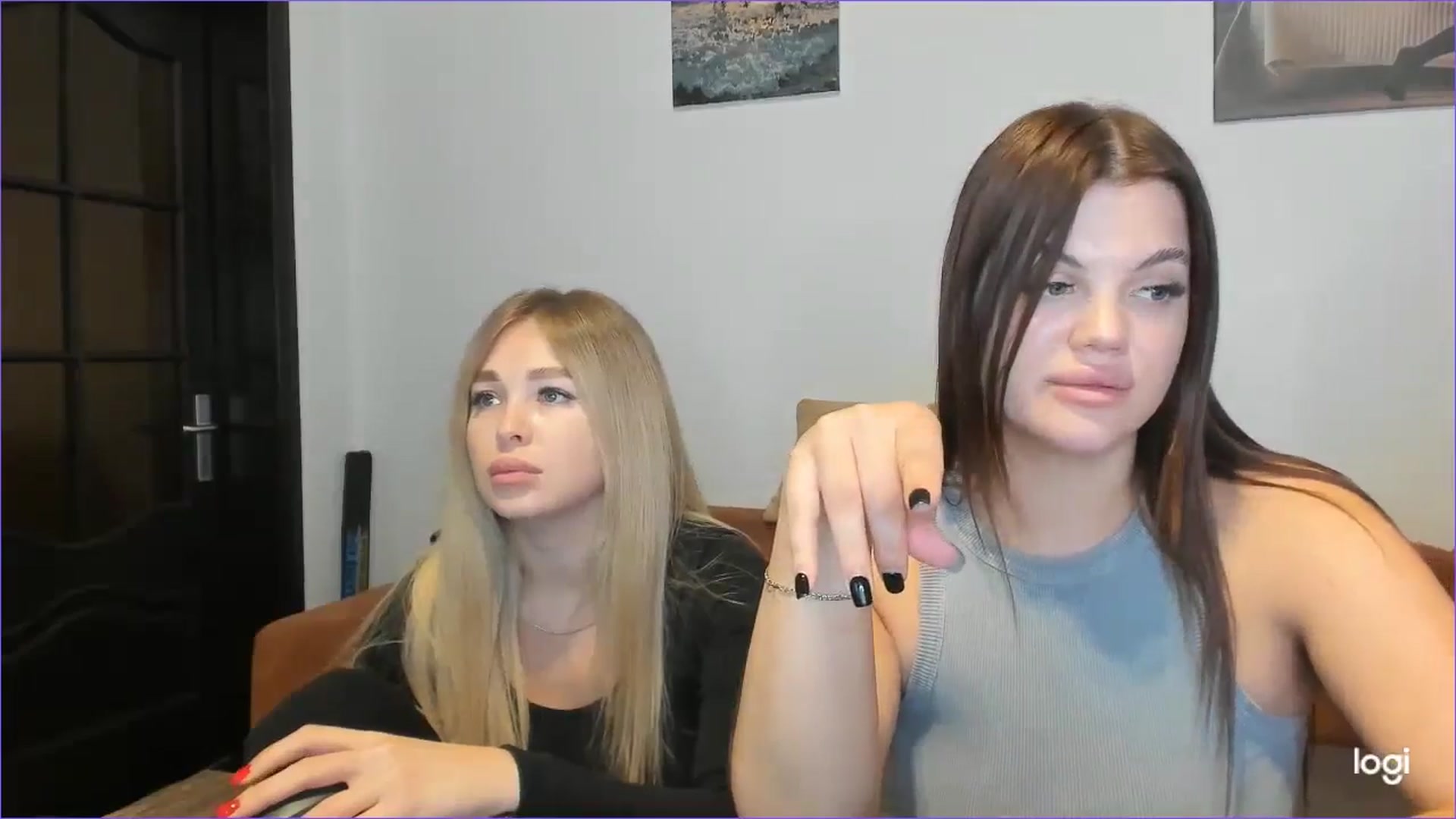 Gallery image thumbnail from StefaniNell's myfreecams stream on, 10/28/2024, 10:28 image 11 of 20