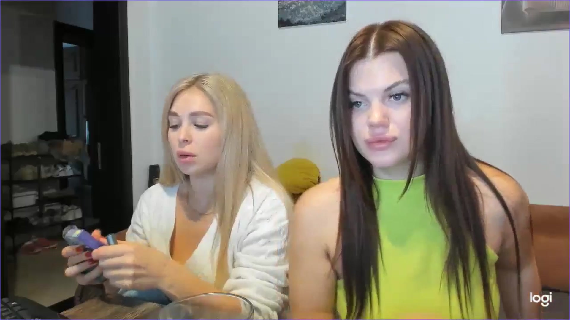 Gallery image thumbnail from StefaniNell's myfreecams stream on, 10/30/2024, 08:07 image 6 of 20