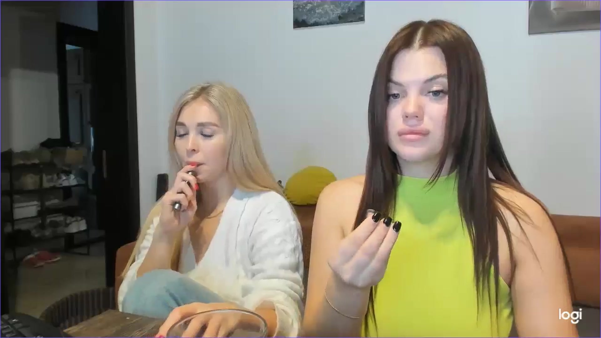 Gallery image thumbnail from StefaniNell's myfreecams stream on, 10/30/2024, 08:07 image 11 of 20