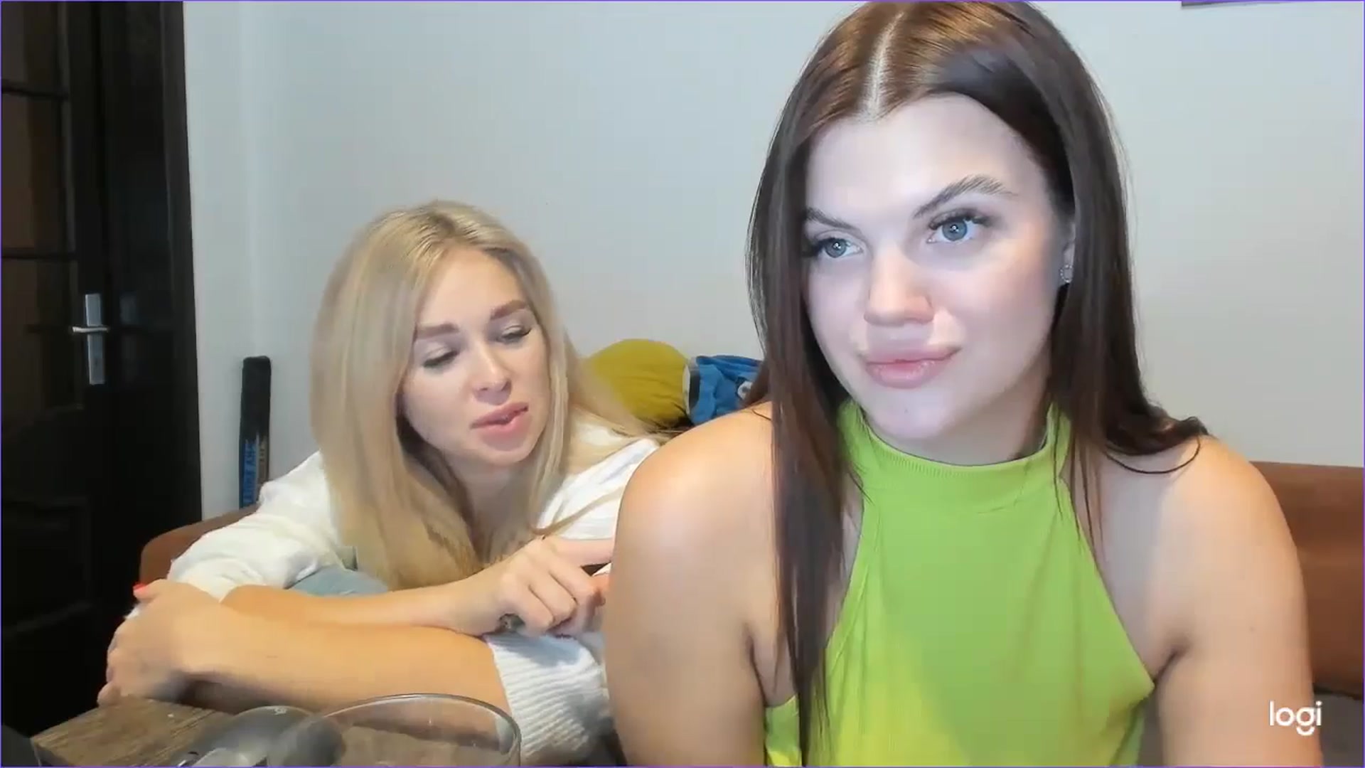 Gallery image thumbnail from StefaniNell's myfreecams stream on, 10/30/2024, 09:42 image 15 of 20